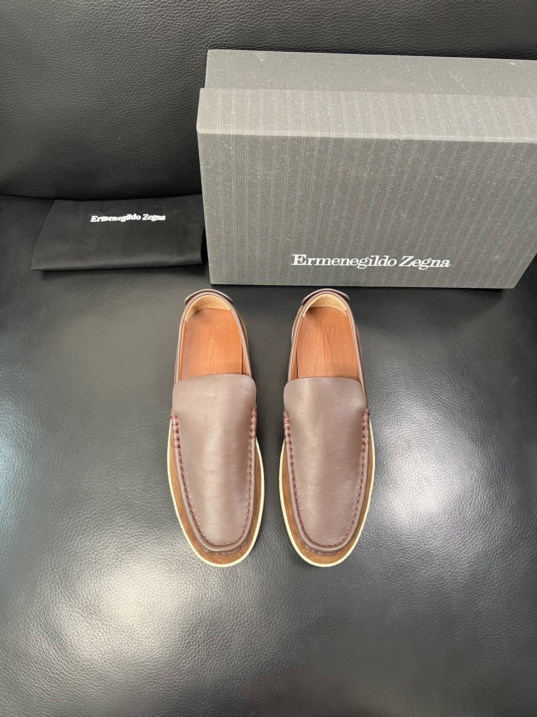 Zegna 高品质 顶级工艺品 杰尼亚 专柜新款原厂配置，意大利进口牛皮面料，进口牛里垫，透气舒适，鞋底