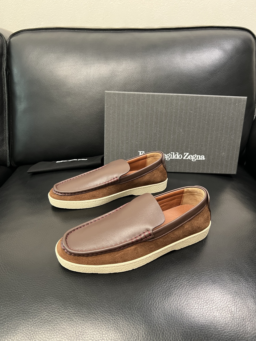 Zegna 高品质 顶级工艺品 杰尼亚 专柜新款原厂配置，意大利进口牛皮面料，进口牛里垫，透气舒适，鞋底