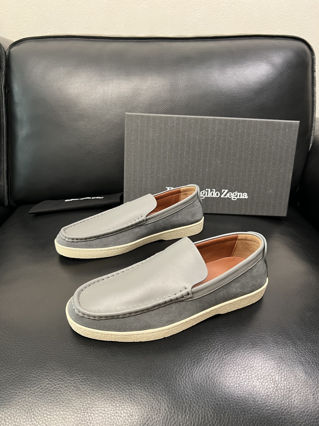 Zegna 高品质 顶级工艺品 杰尼亚 专柜新款原厂配置，意大利进口牛皮面料，进口牛里垫，透气舒适，鞋底