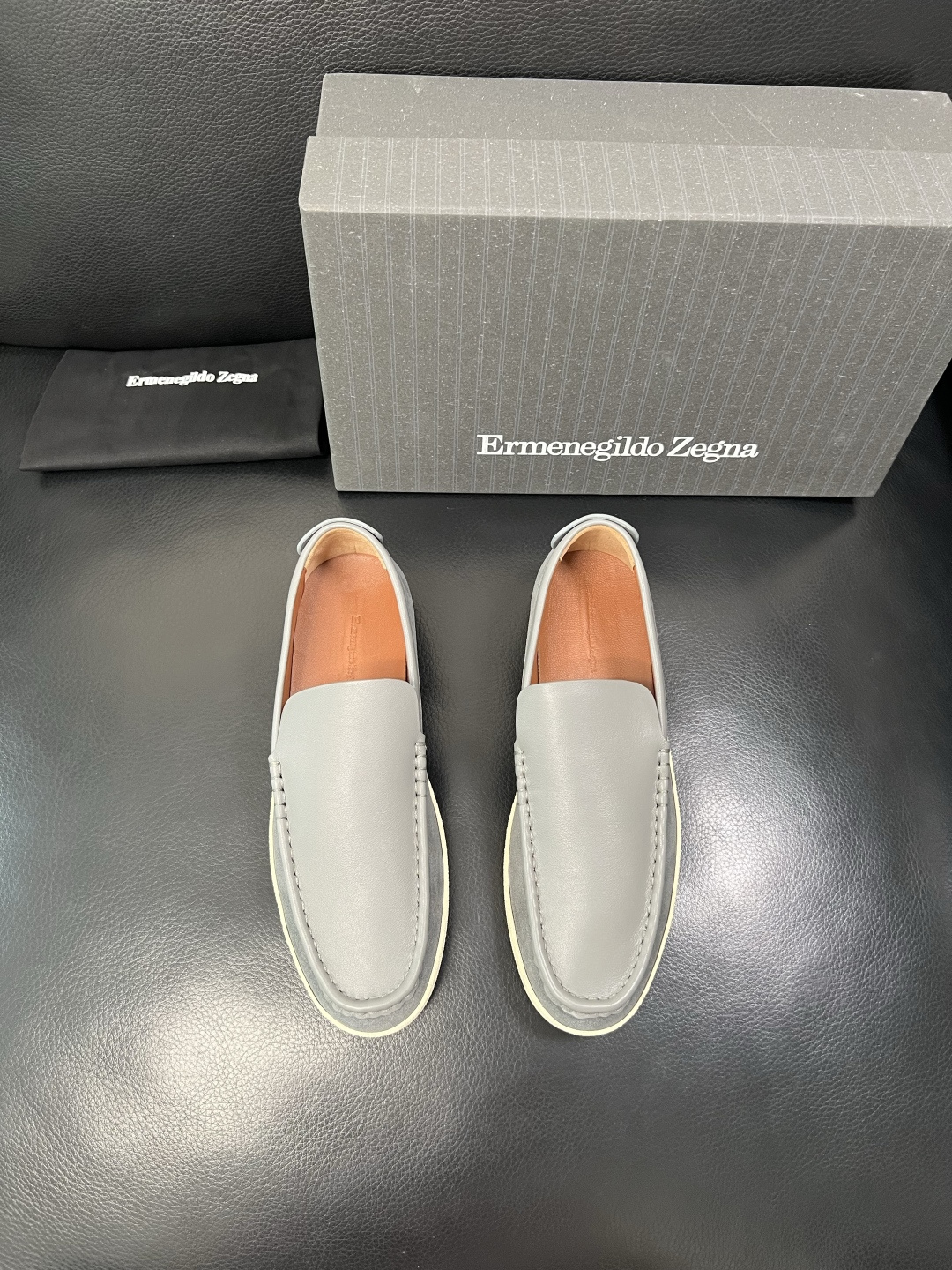 Zegna 高品质 顶级工艺品 杰尼亚 专柜新款原厂配置，意大利进口牛皮面料，进口牛里垫，透气舒适，鞋底