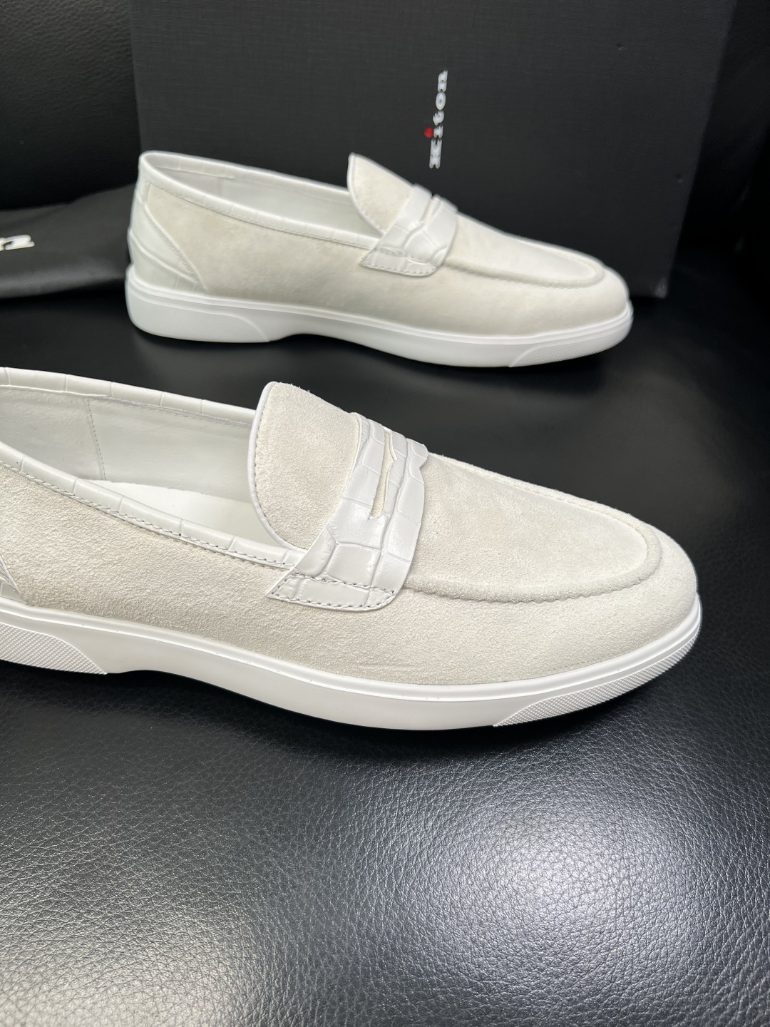 ⚠️只换码不退⚠️ kiton 高品质 顶级工艺品 专柜新品同步，鞋面意大利进口牛皮面料，进口水染牛皮内