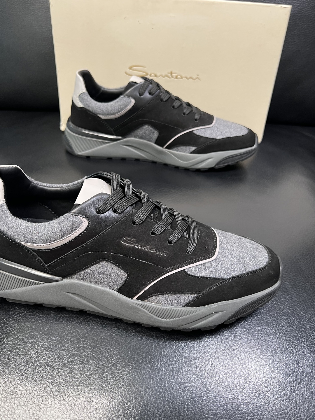 ⚠️只换码不退⚠️ Santoni 高品质 圣东尼 顶级工艺品 专柜新品同步，鞋面意大利进口牛皮拼布面料