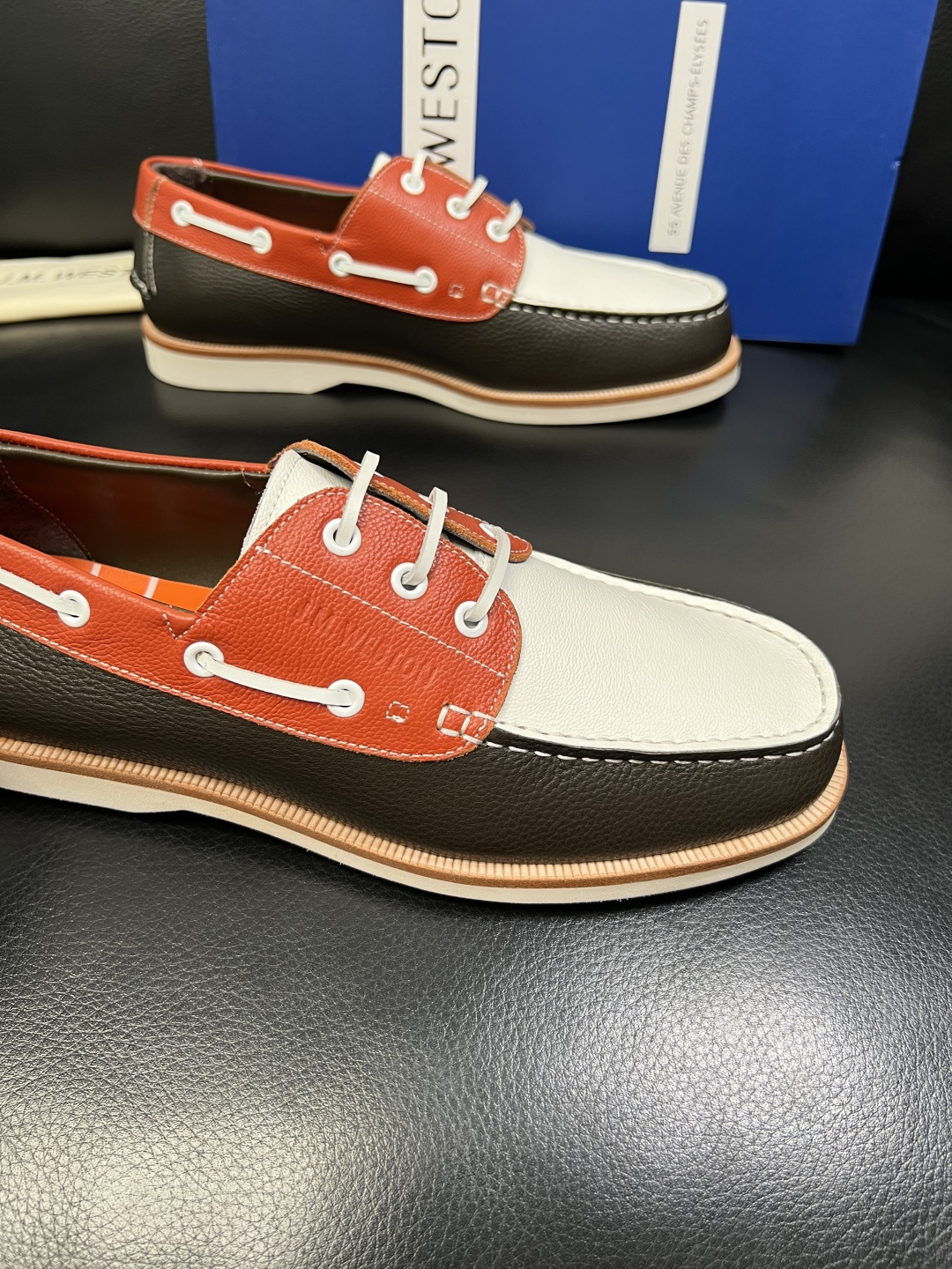 ⚠️只换码不退⚠️ J.M.WESTON 高品质 顶级工艺品 专柜新品同步，鞋面意大利进口牛皮拼布面料，