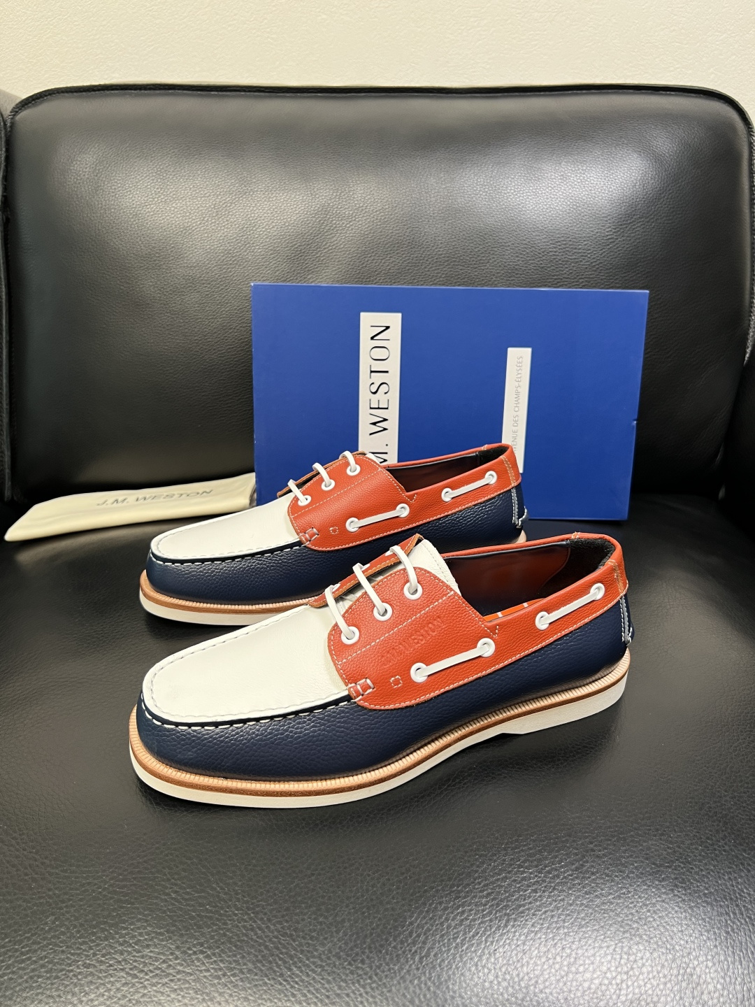 ⚠️只换码不退⚠️ J.M.WESTON 高品质 顶级工艺品 专柜新品同步，鞋面意大利进口牛皮拼布面料，