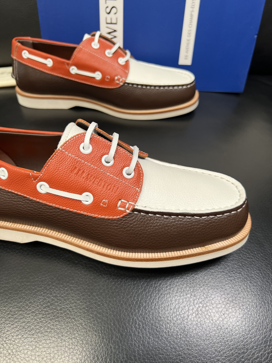 ⚠️只换码不退⚠️ J.M.WESTON 高品质 顶级工艺品 专柜新品同步，鞋面意大利进口牛皮拼布面料，