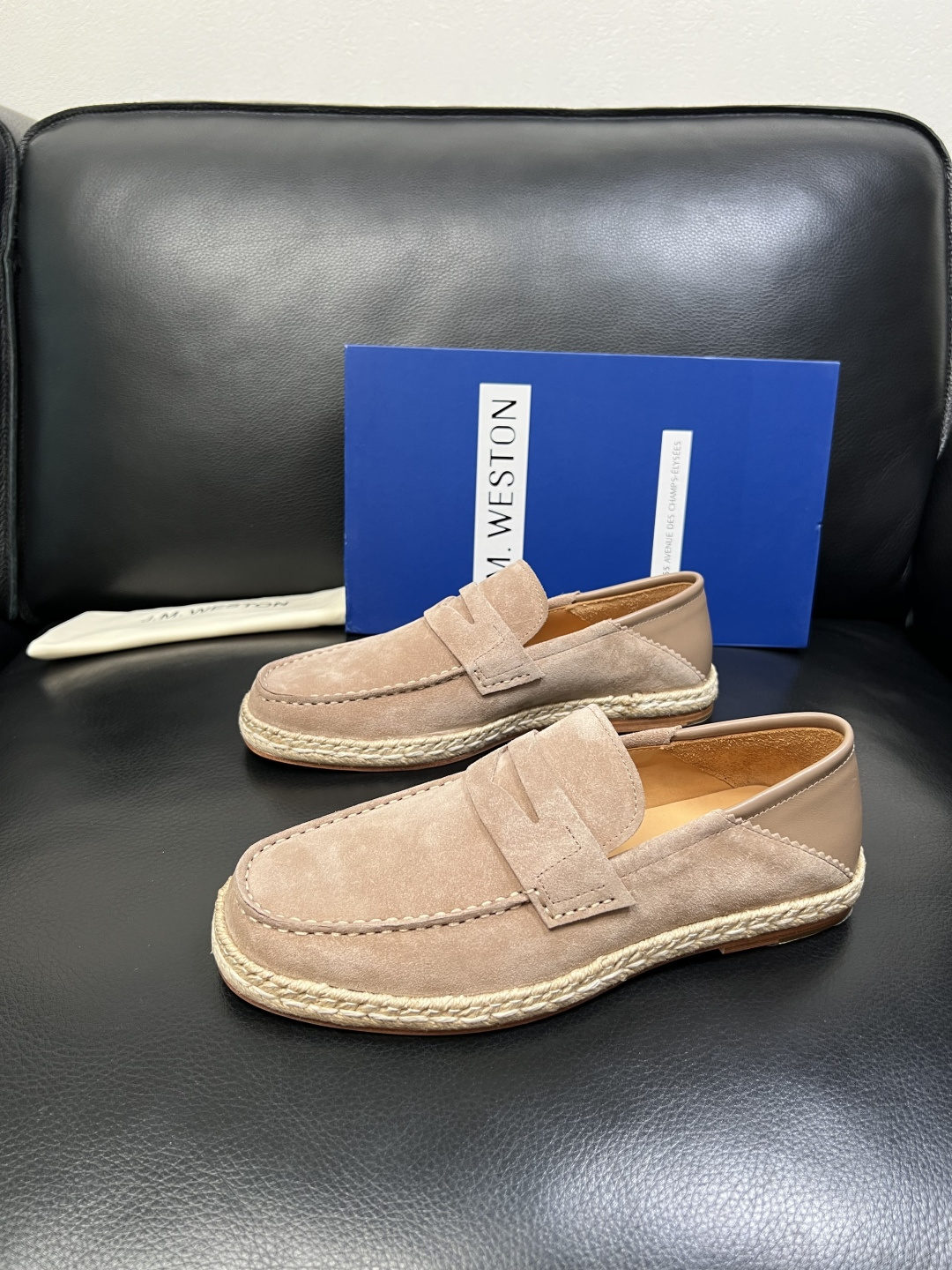 ⚠️只换码不退⚠️ J.M.WESTON 高品质 顶级工艺品 专柜新品同步，鞋面意大利进口牛皮拼布面料，