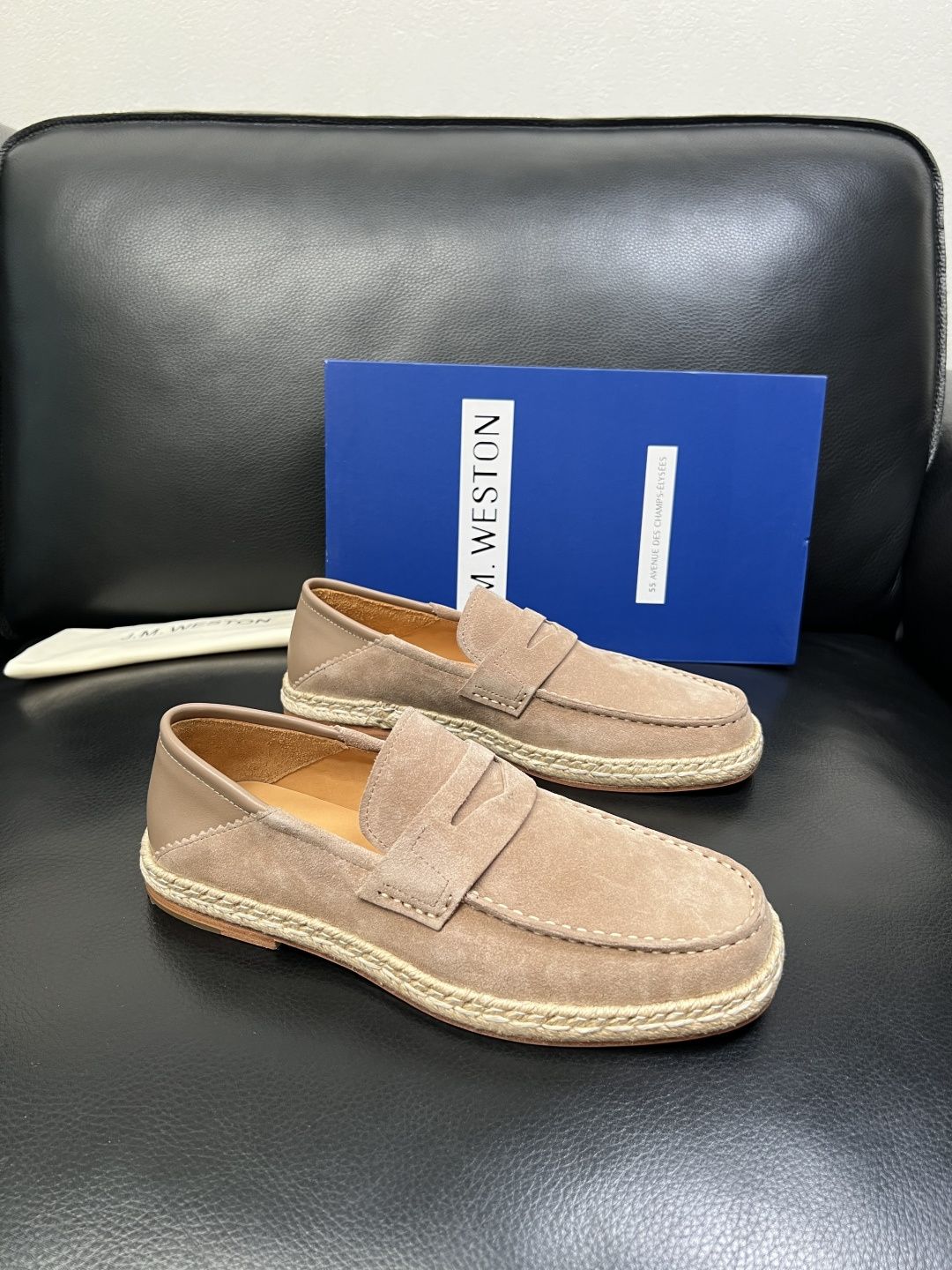 ⚠️只换码不退⚠️ J.M.WESTON 高品质 顶级工艺品 专柜新品同步，鞋面意大利进口牛皮拼布面料，