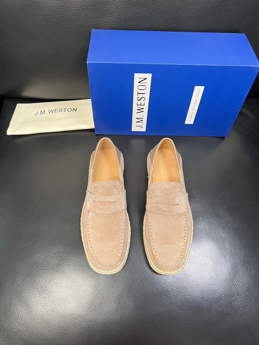 ⚠️只换码不退⚠️ J.M.WESTON 高品质 顶级工艺品 专柜新品同步，鞋面意大利进口牛皮拼布面料，