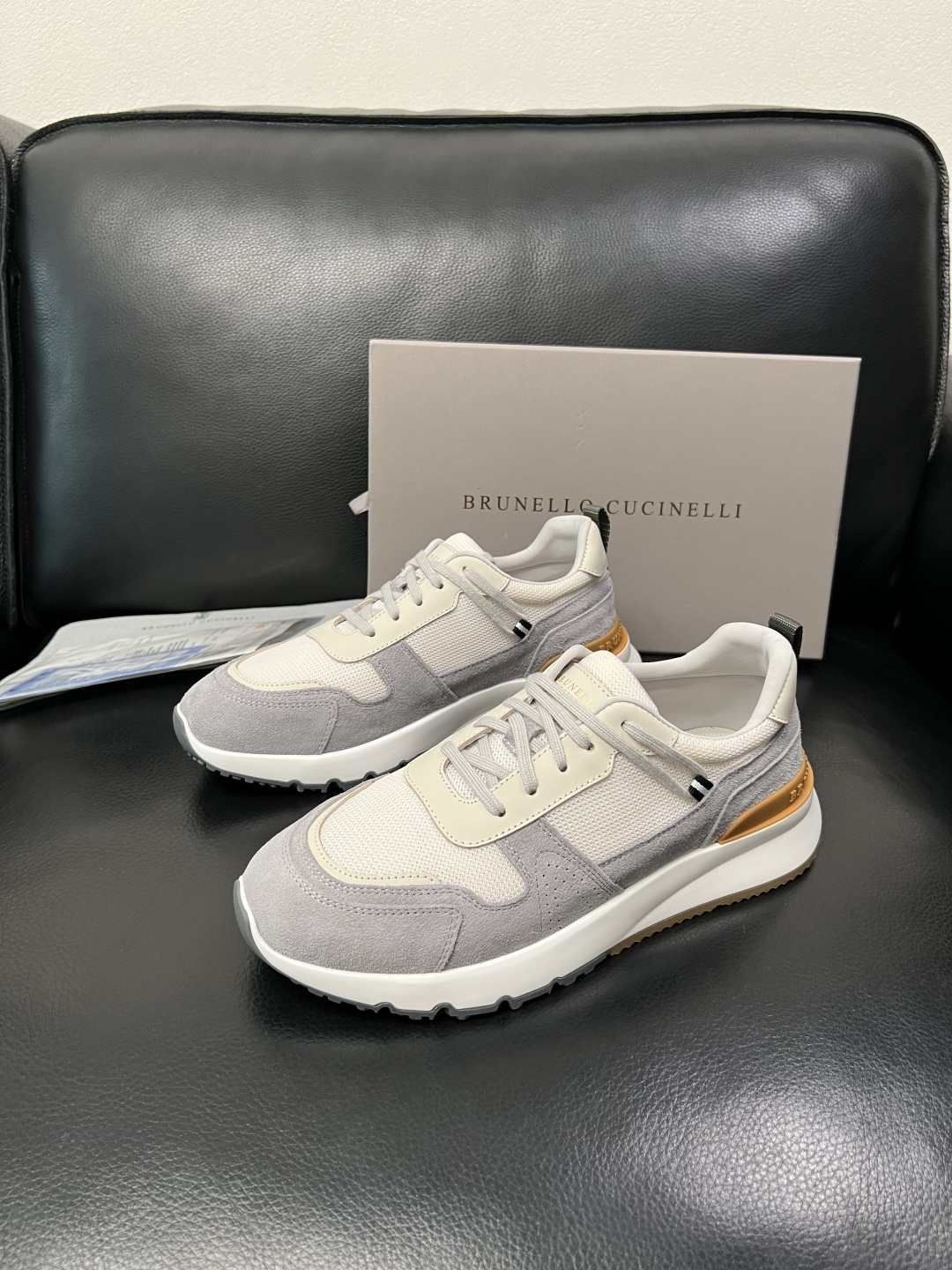 Brunello Cucinelli 高品质 顶级工艺品 BC 专柜同步原厂配置，意大利进口牛皮面料牛内