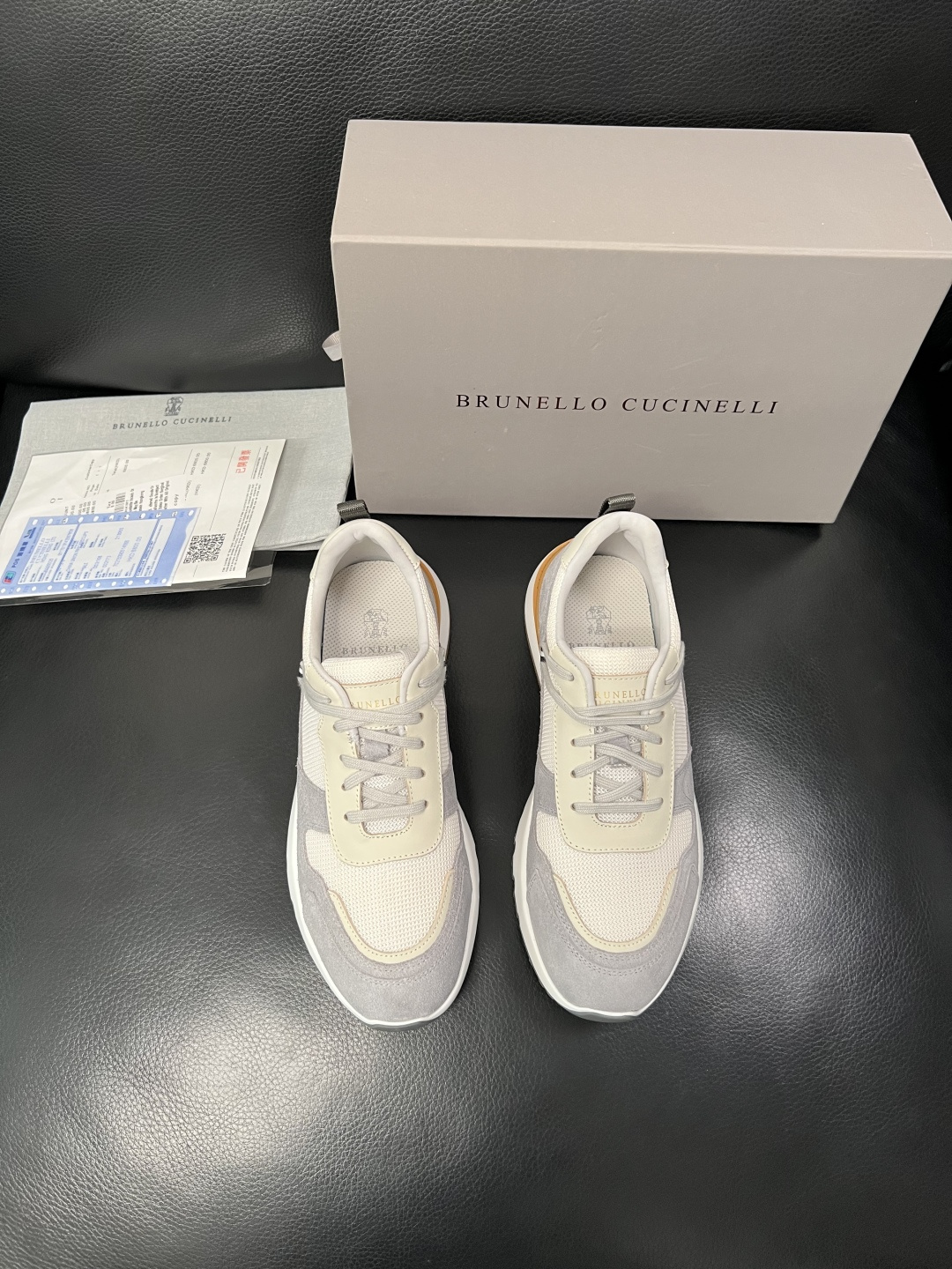 Brunello Cucinelli 高品质 顶级工艺品 BC 专柜同步原厂配置，意大利进口牛皮面料牛内