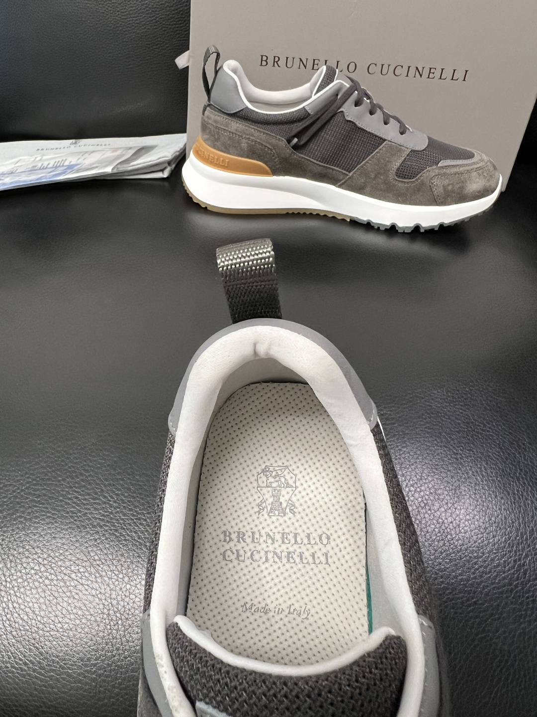 Brunello Cucinelli 高品质 顶级工艺品 BC 专柜同步原厂配置，意大利进口牛皮面料牛内