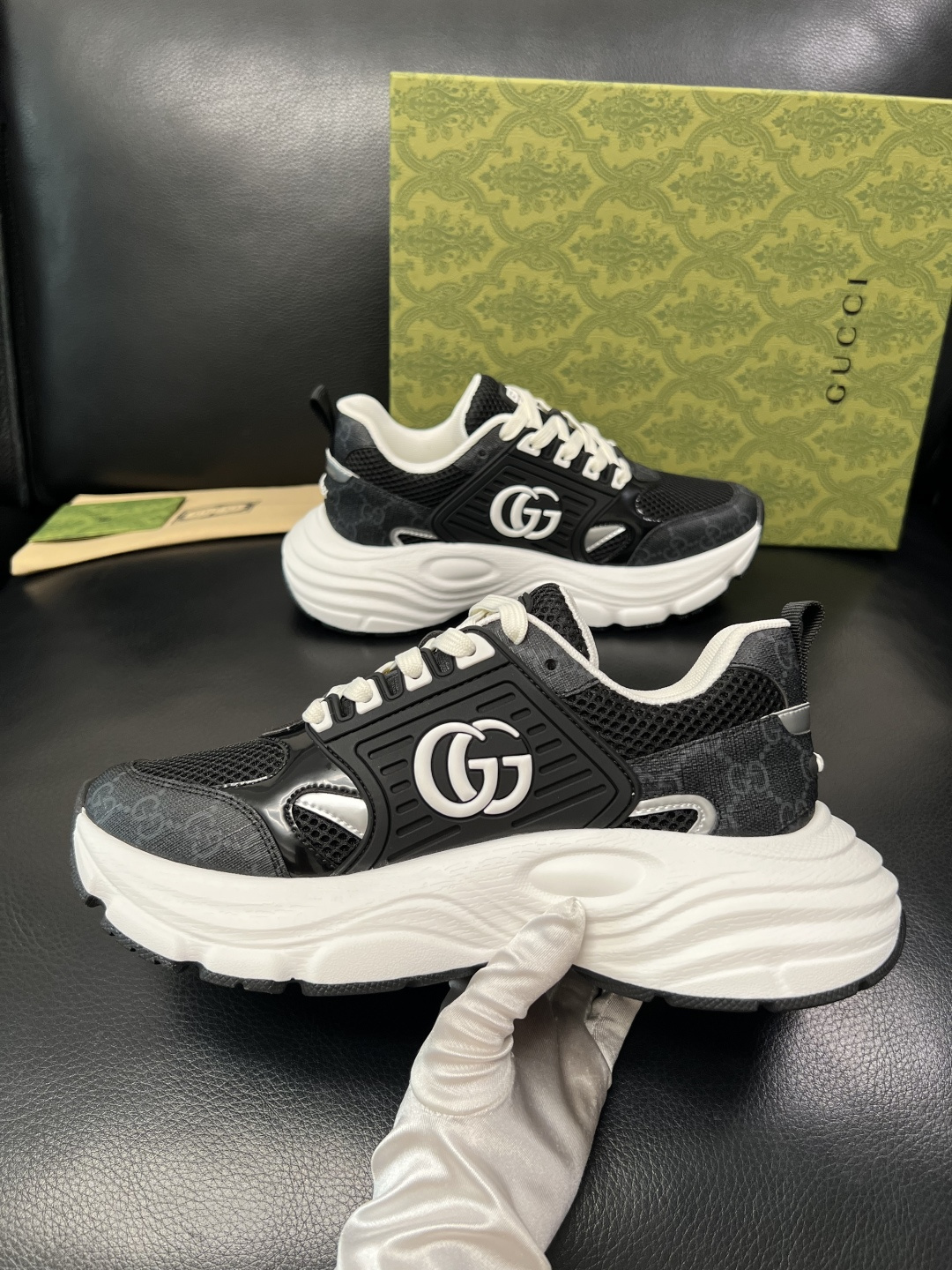 Gucci 高品质 顶级工艺品 古奇 专柜新款原厂配置，意大利进口牛皮搭配印花面料，进口牛皮内里垫，透气