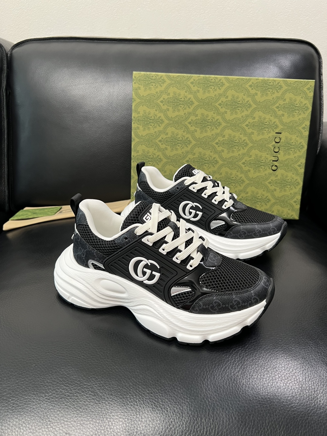 Gucci 高品质 顶级工艺品 古奇 专柜新款原厂配置，意大利进口牛皮搭配印花面料，进口牛皮内里垫，透气