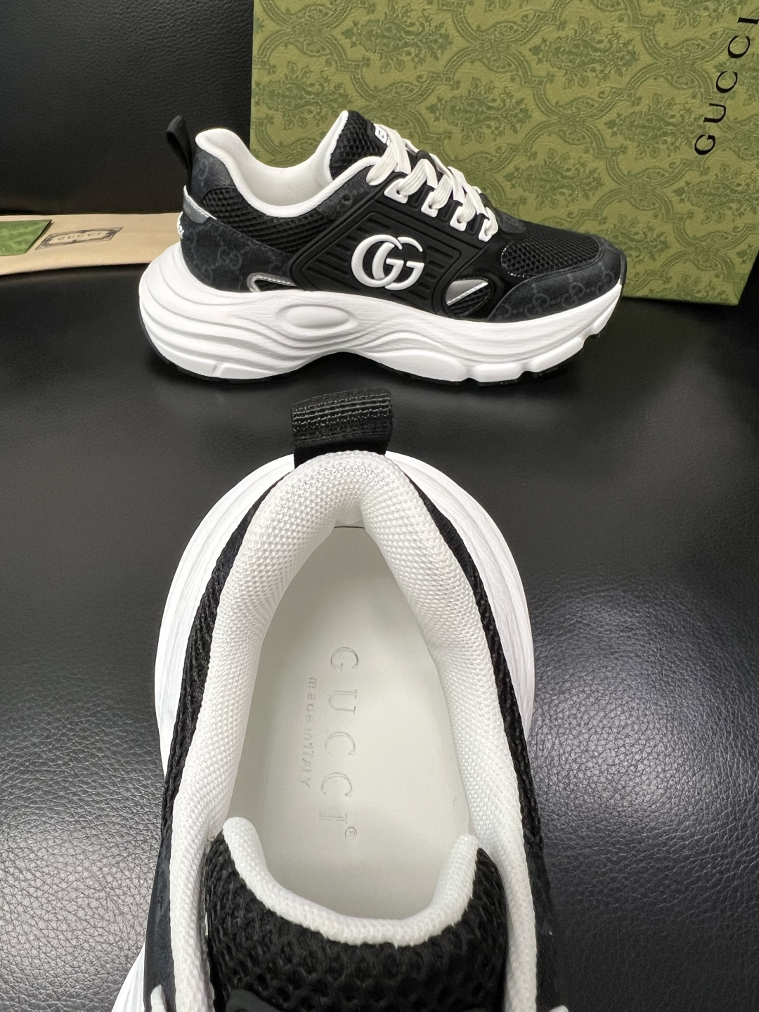 Gucci 高品质 顶级工艺品 古奇 专柜新款原厂配置，意大利进口牛皮搭配印花面料，进口牛皮内里垫，透气