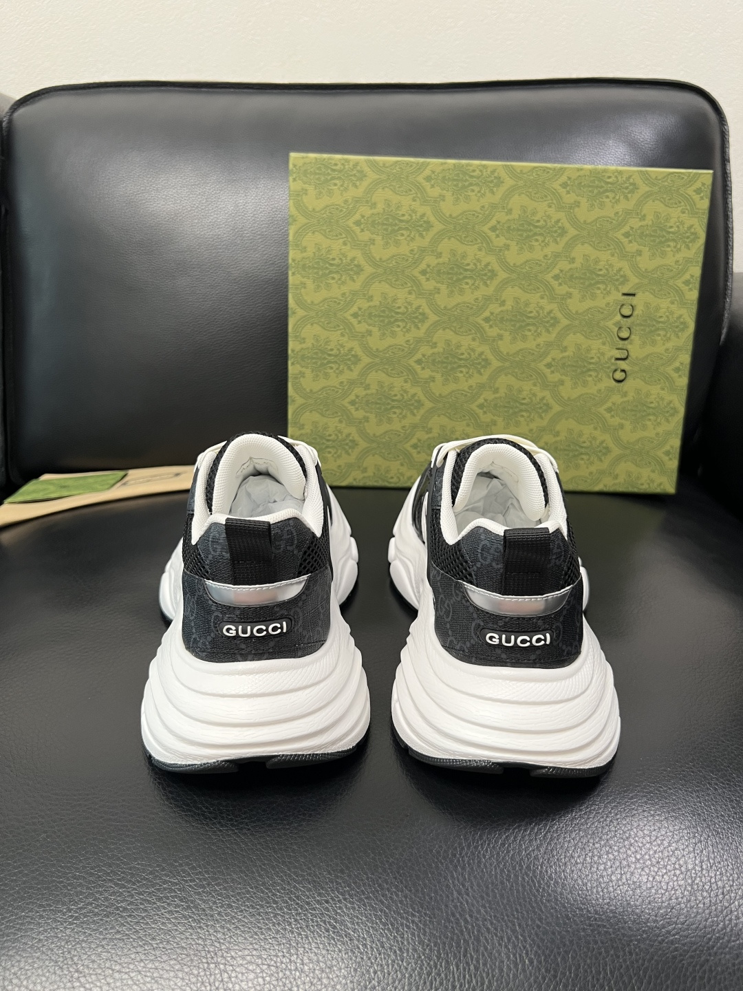 Gucci 高品质 顶级工艺品 古奇 专柜新款原厂配置，意大利进口牛皮搭配印花面料，进口牛皮内里垫，透气