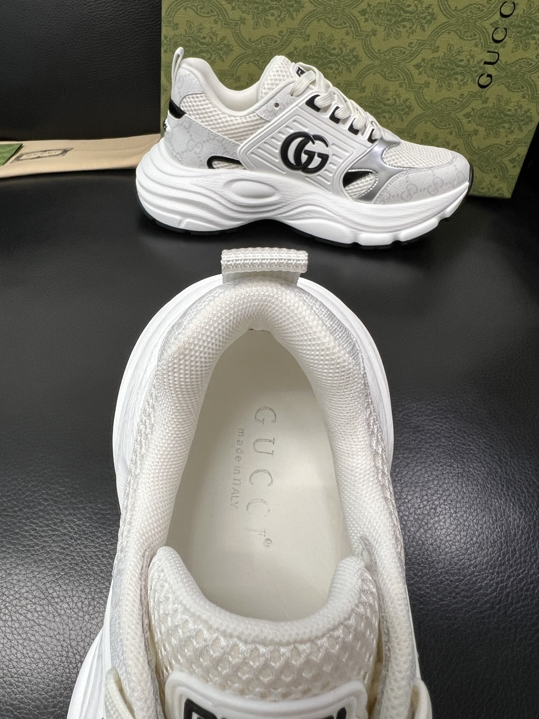 Gucci 高品质 顶级工艺品 古奇 专柜新款原厂配置，意大利进口牛皮搭配印花面料，进口牛皮内里垫，透气