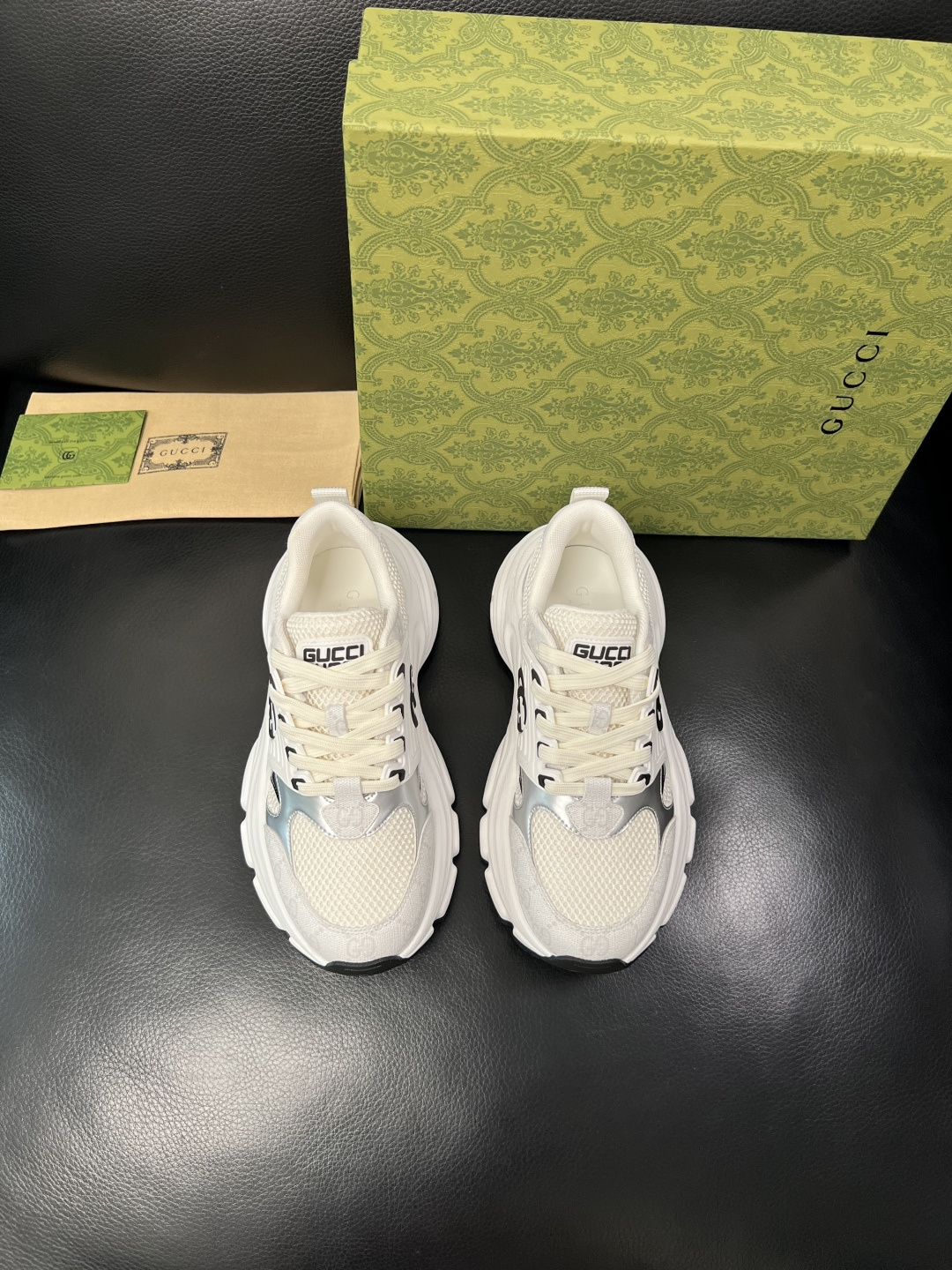 Gucci 高品质 顶级工艺品 古奇 专柜新款原厂配置，意大利进口牛皮搭配印花面料，进口牛皮内里垫，透气