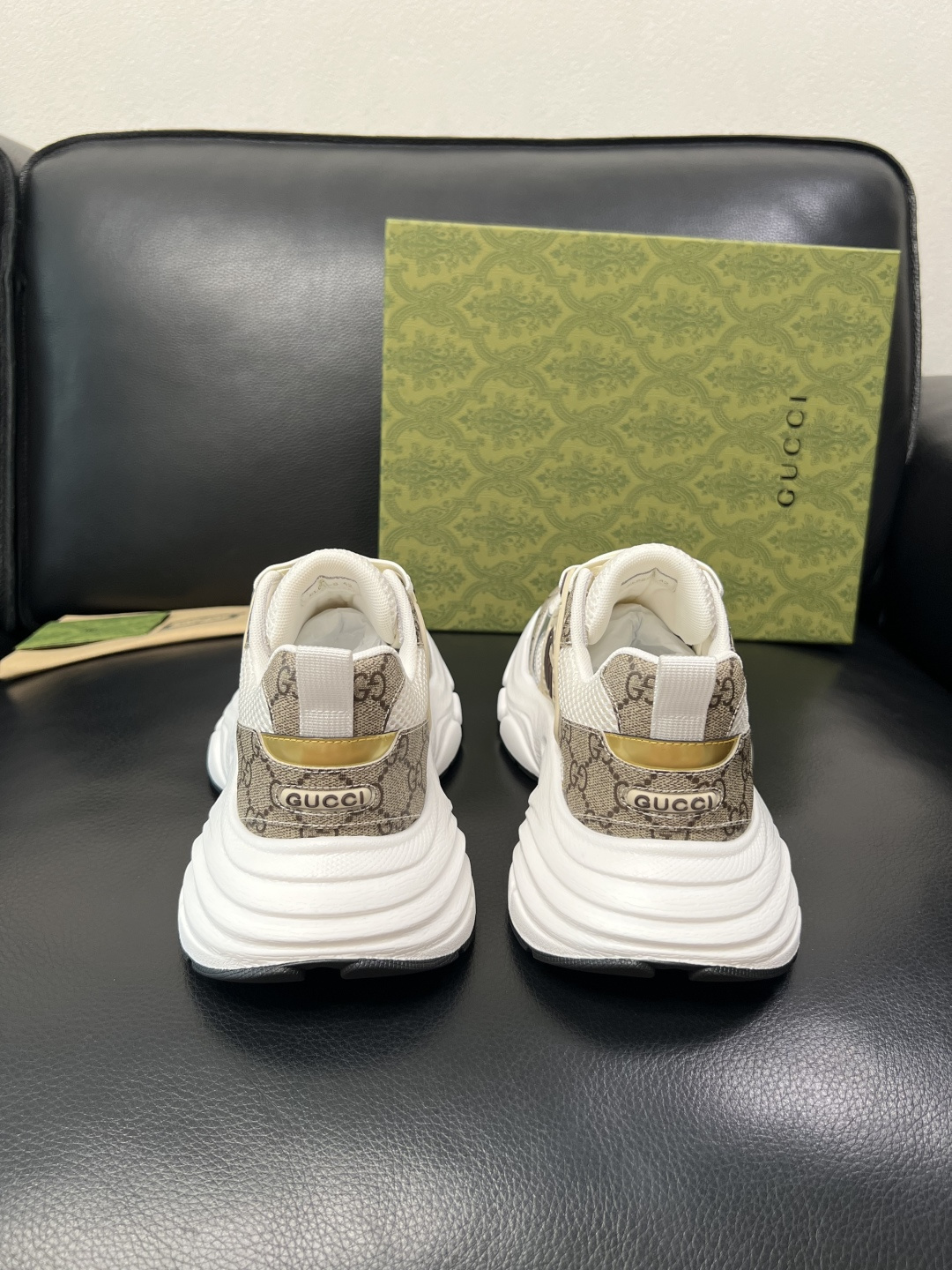 Gucci 高品质 顶级工艺品 古奇 专柜新款原厂配置，意大利进口牛皮搭配印花面料，进口牛皮内里垫，透气