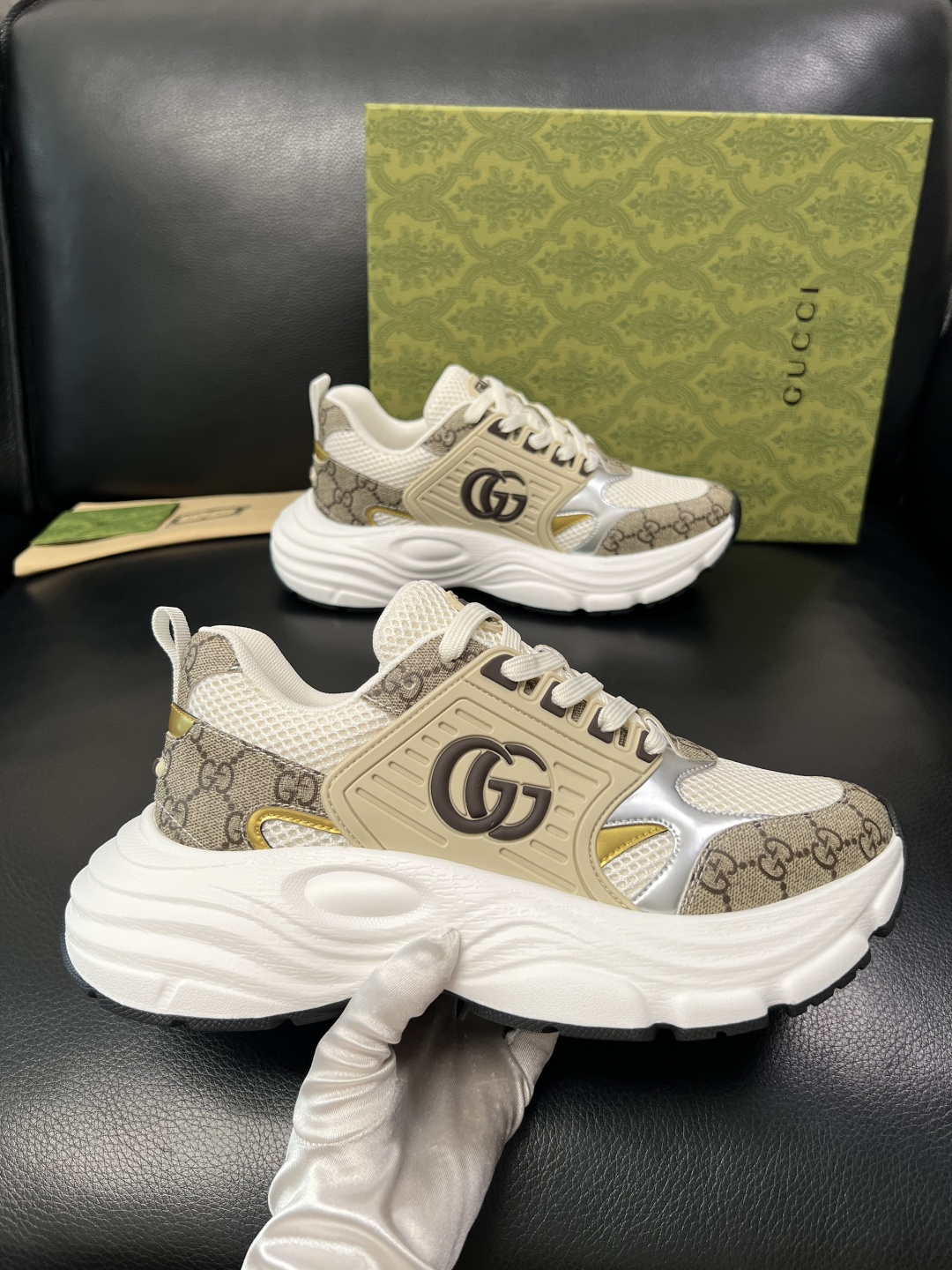 Gucci 高品质 顶级工艺品 古奇 专柜新款原厂配置，意大利进口牛皮搭配印花面料，进口牛皮内里垫，透气