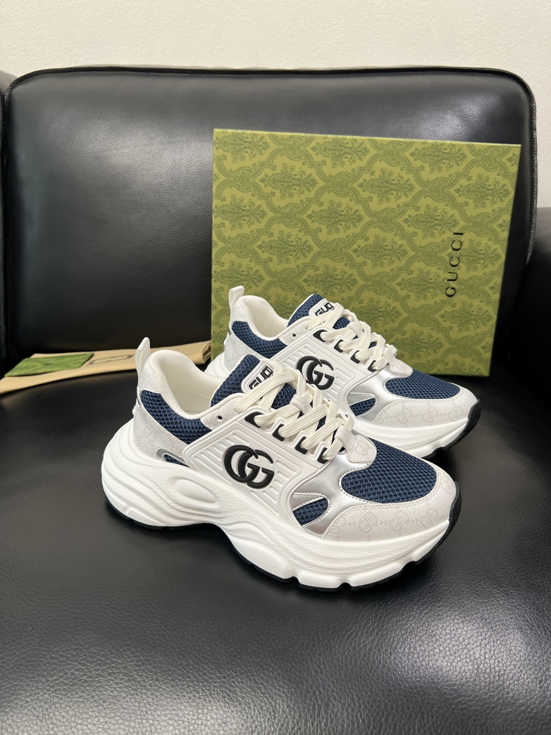 Gucci 高品质 顶级工艺品 古奇 专柜新款原厂配置，意大利进口牛皮搭配印花面料，进口牛皮内里垫，透气