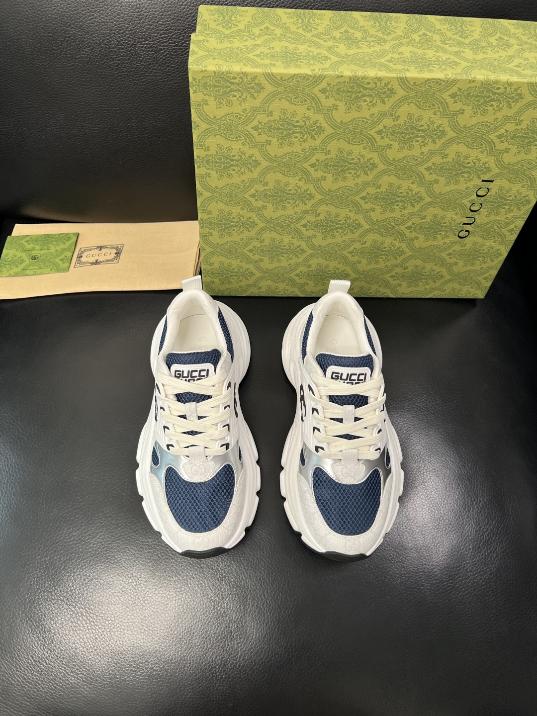 Gucci 高品质 顶级工艺品 古奇 专柜新款原厂配置，意大利进口牛皮搭配印花面料，进口牛皮内里垫，透气