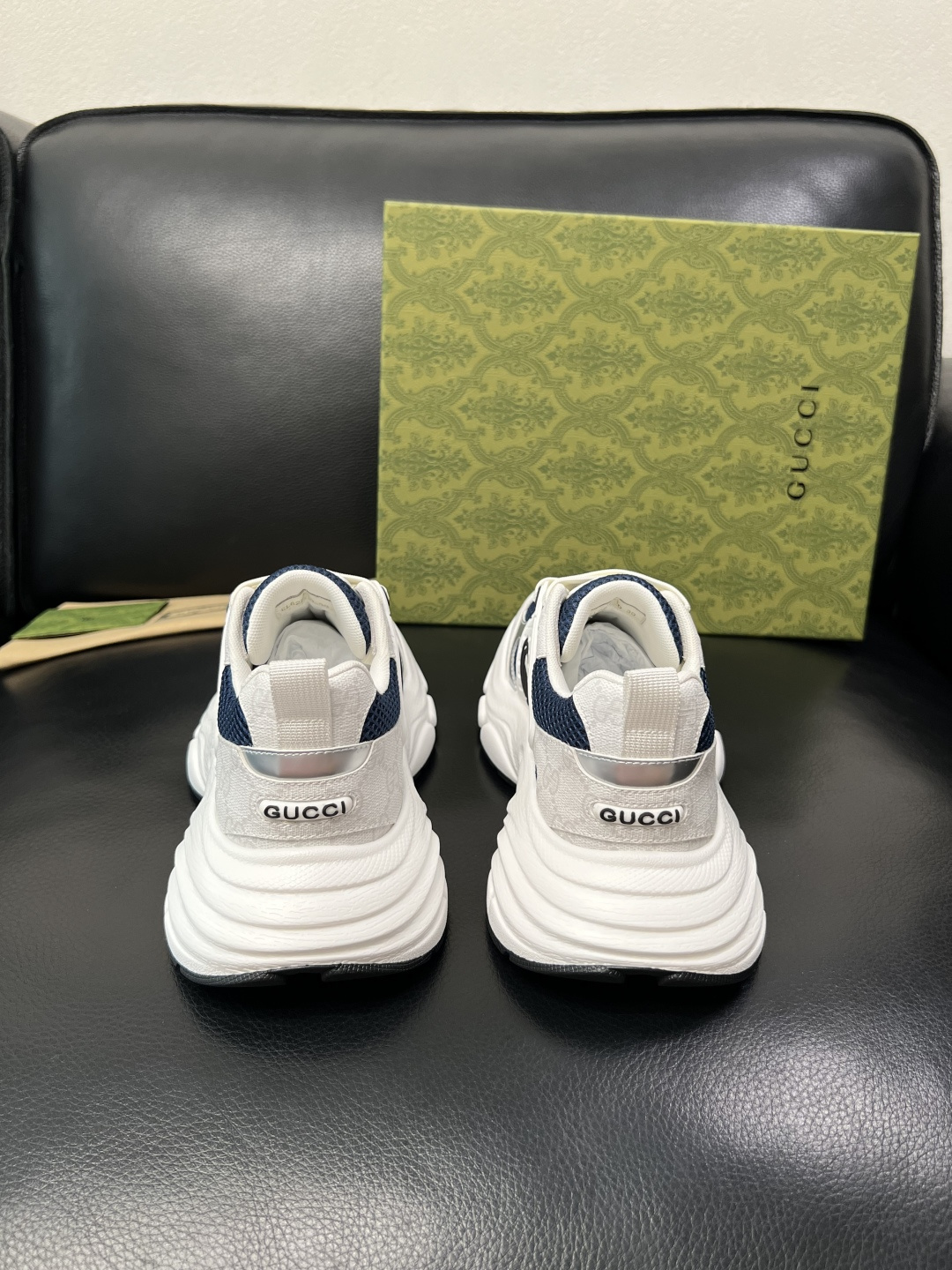 Gucci 高品质 顶级工艺品 古奇 专柜新款原厂配置，意大利进口牛皮搭配印花面料，进口牛皮内里垫，透气