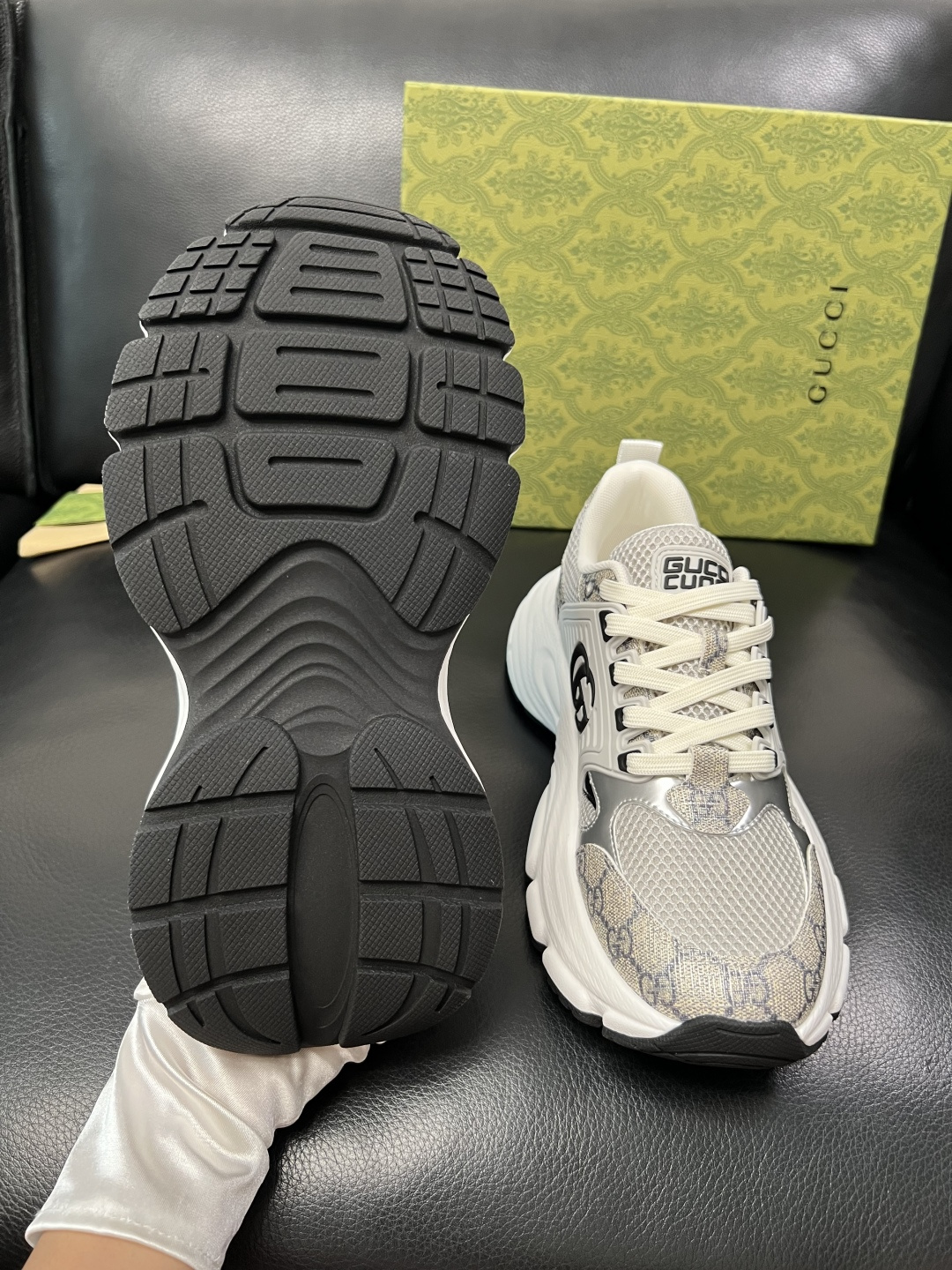 Gucci 高品质 顶级工艺品 古奇 专柜新款原厂配置，意大利进口牛皮搭配印花面料，进口牛皮内里垫，透气