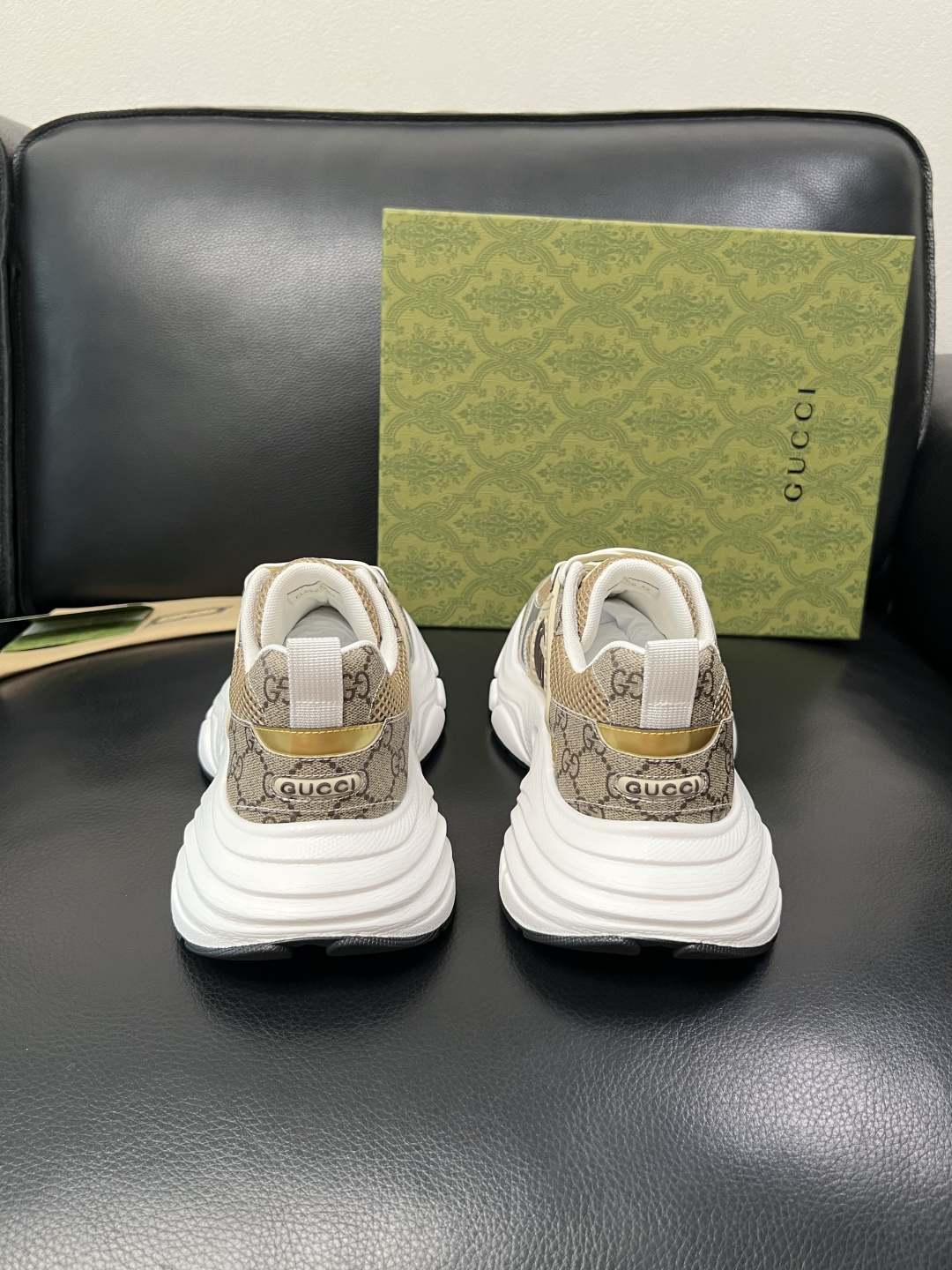 Gucci 高品质 顶级工艺品 古奇 专柜新款原厂配置，意大利进口牛皮搭配印花面料，进口牛皮内里垫，透气