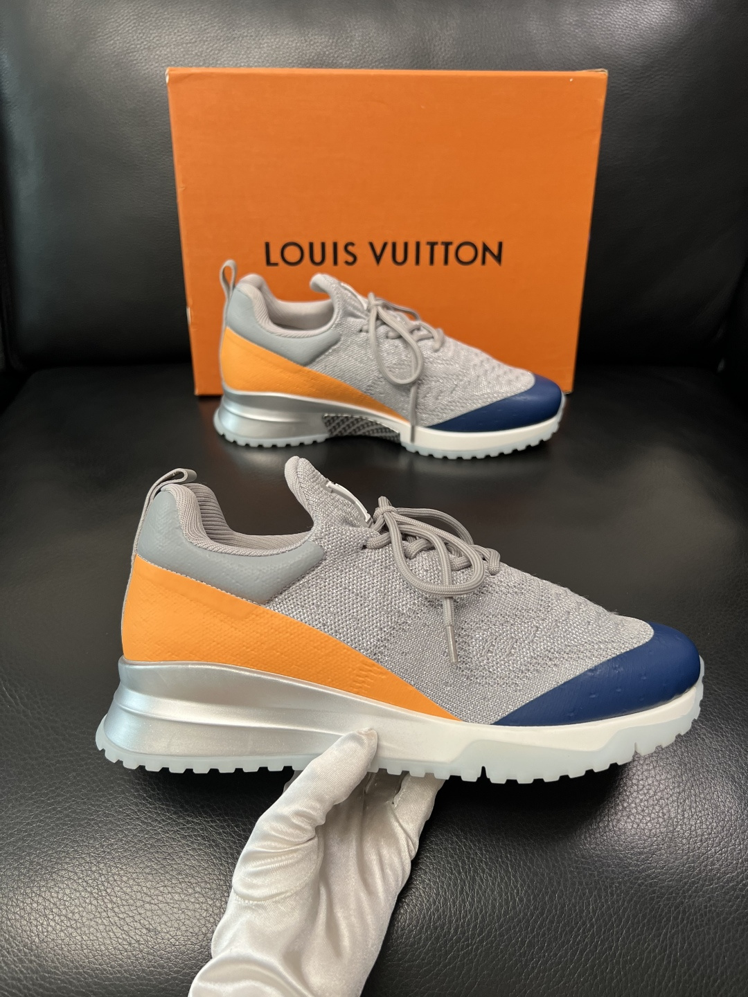 Lv  高品质  顶级工艺品  路易威登，运动板鞋专柜同步，鞋面意大利进口飞织面料，高品质拼接缤纷色彩复