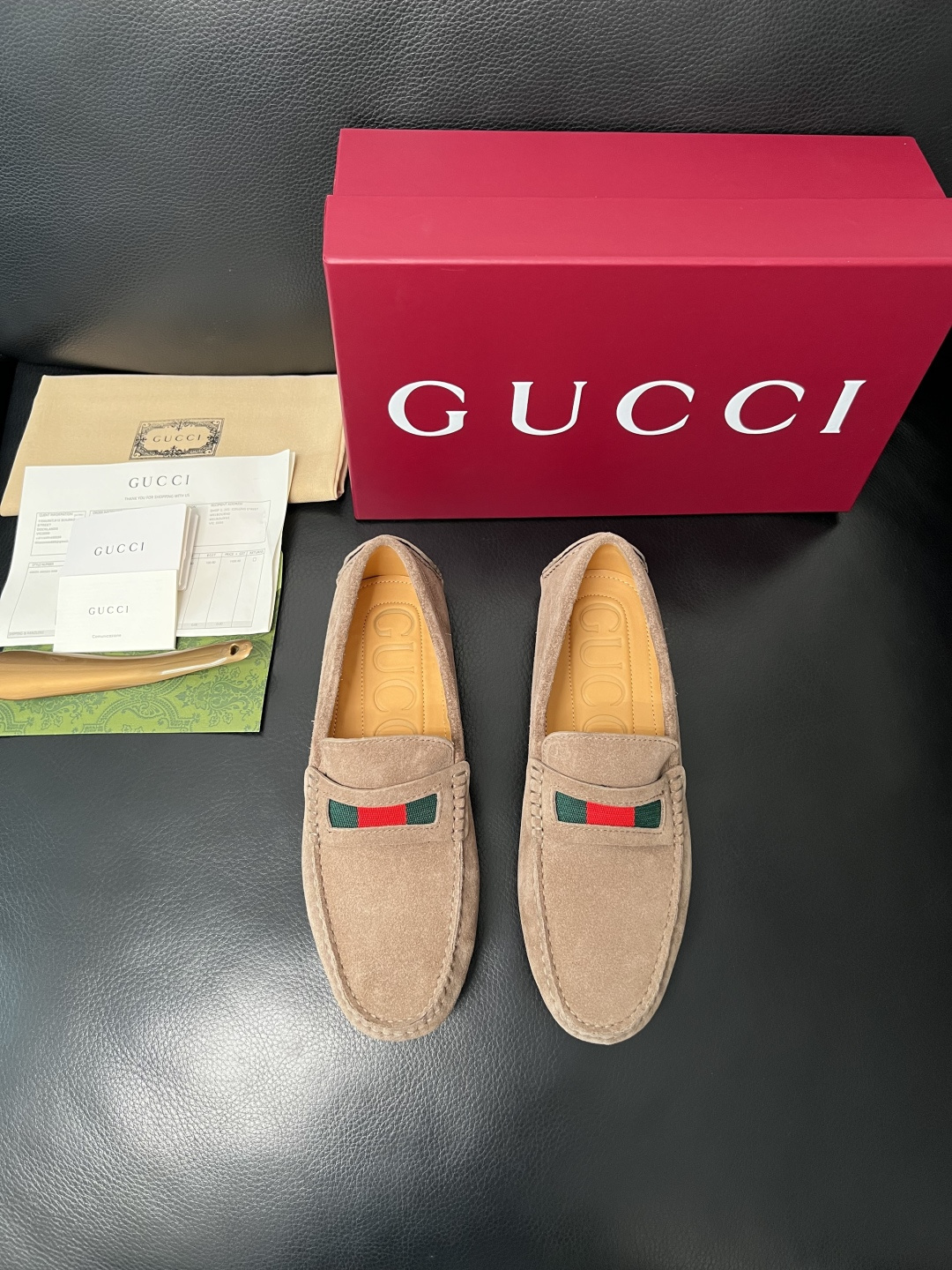 Gucci 高品质  顶级工艺品  古奇  豆豆鞋专柜经典款原厂配置，意大利进口牛皮面料，进口牛皮内里垫