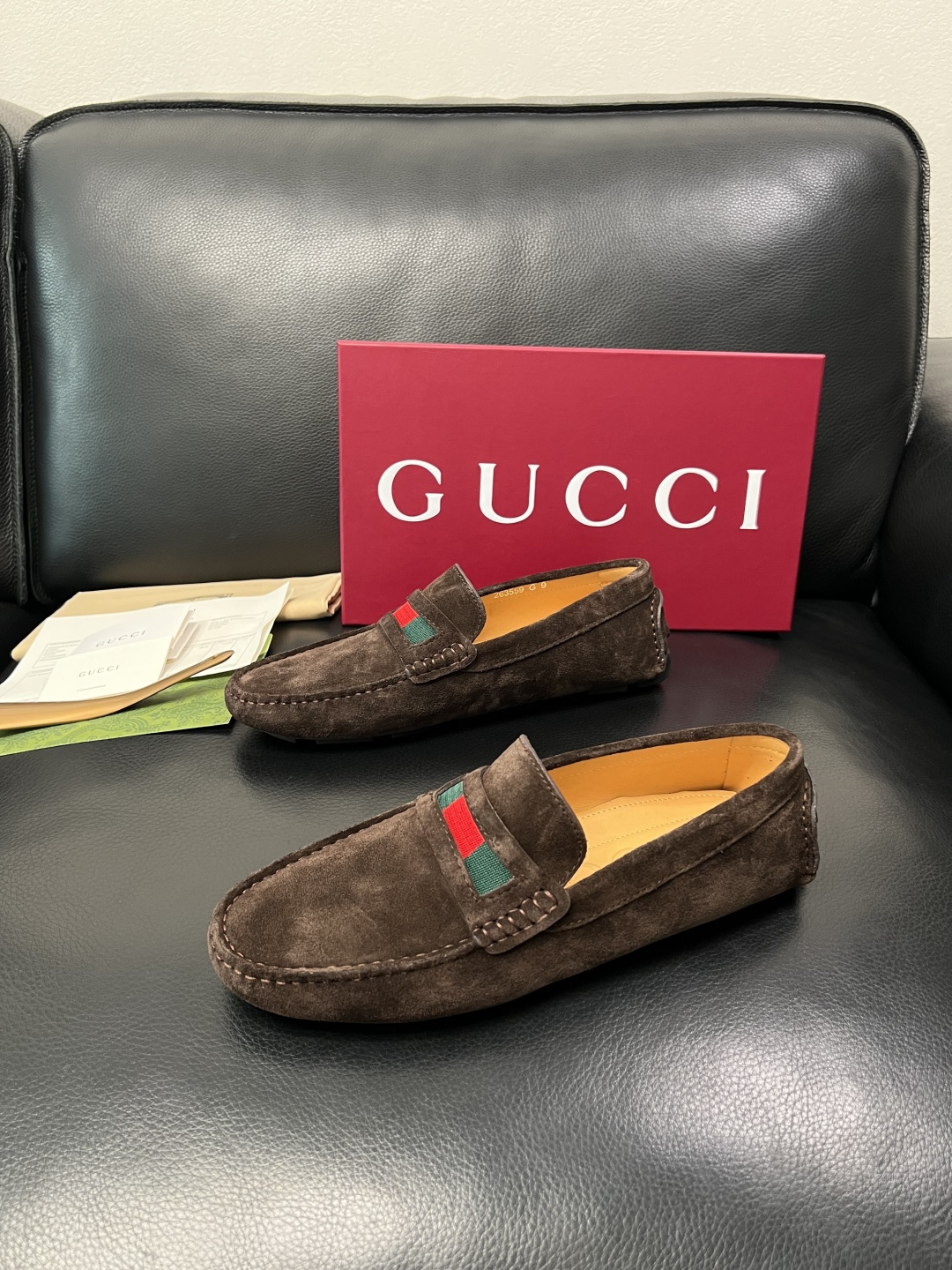 Gucci 高品质  顶级工艺品  古奇  豆豆鞋专柜经典款原厂配置，意大利进口牛皮面料，进口牛皮内里垫