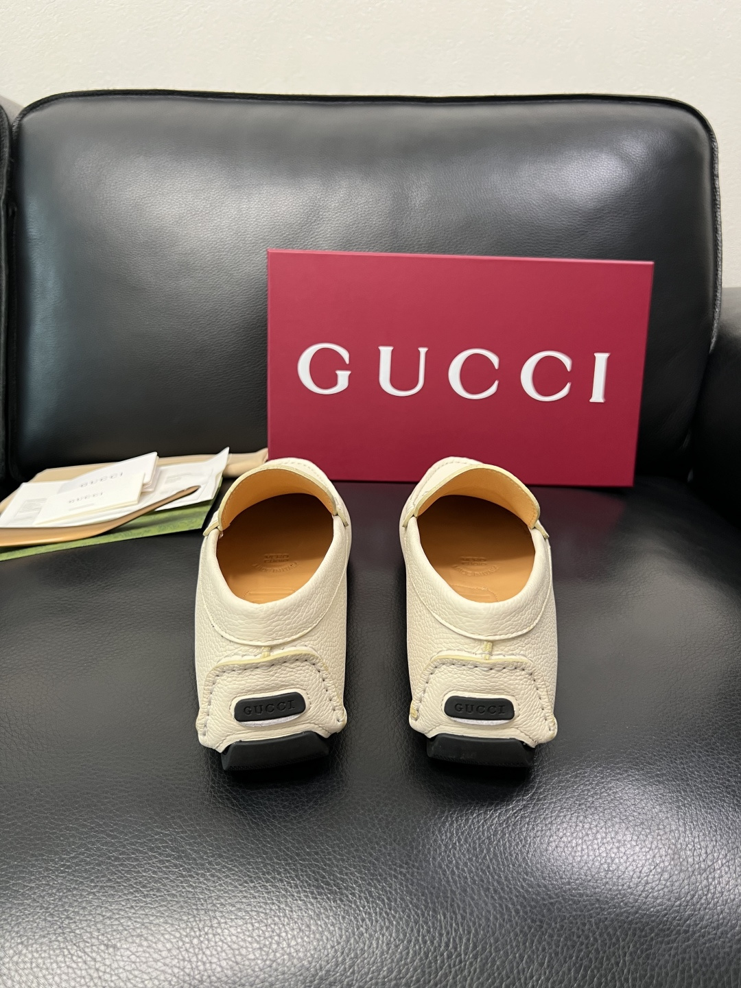 Gucci 高品质  顶级工艺品  古奇  豆豆鞋专柜经典款原厂配置，意大利进口牛皮面料，进口牛皮内里垫