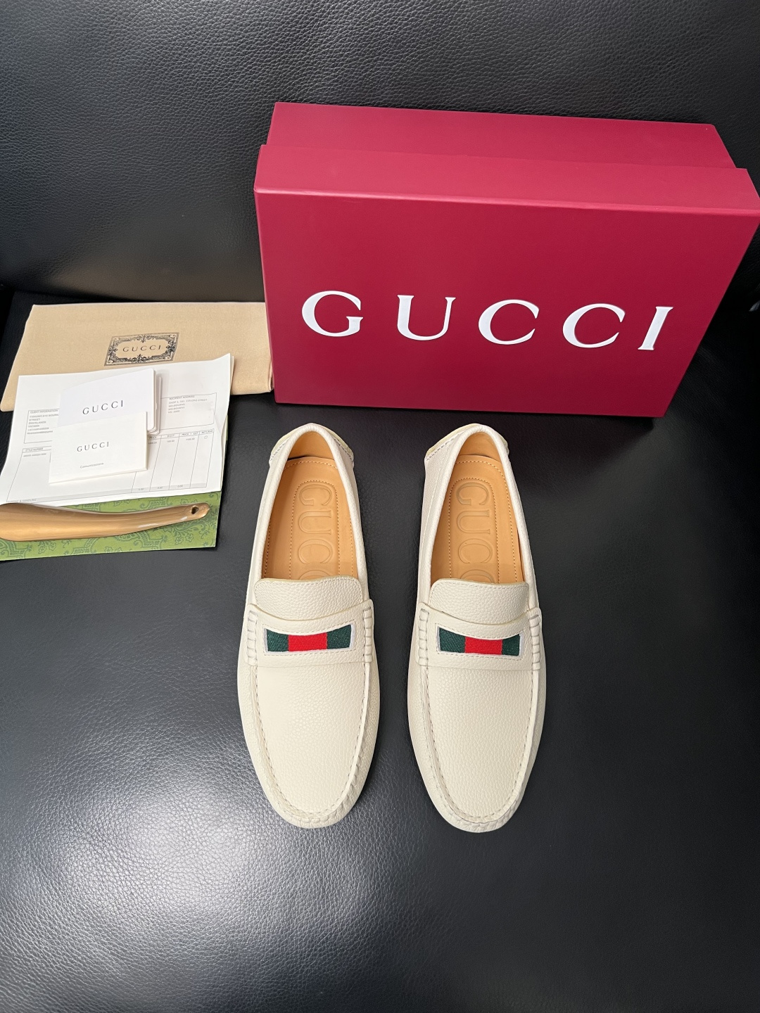 Gucci 高品质  顶级工艺品  古奇  豆豆鞋专柜经典款原厂配置，意大利进口牛皮面料，进口牛皮内里垫