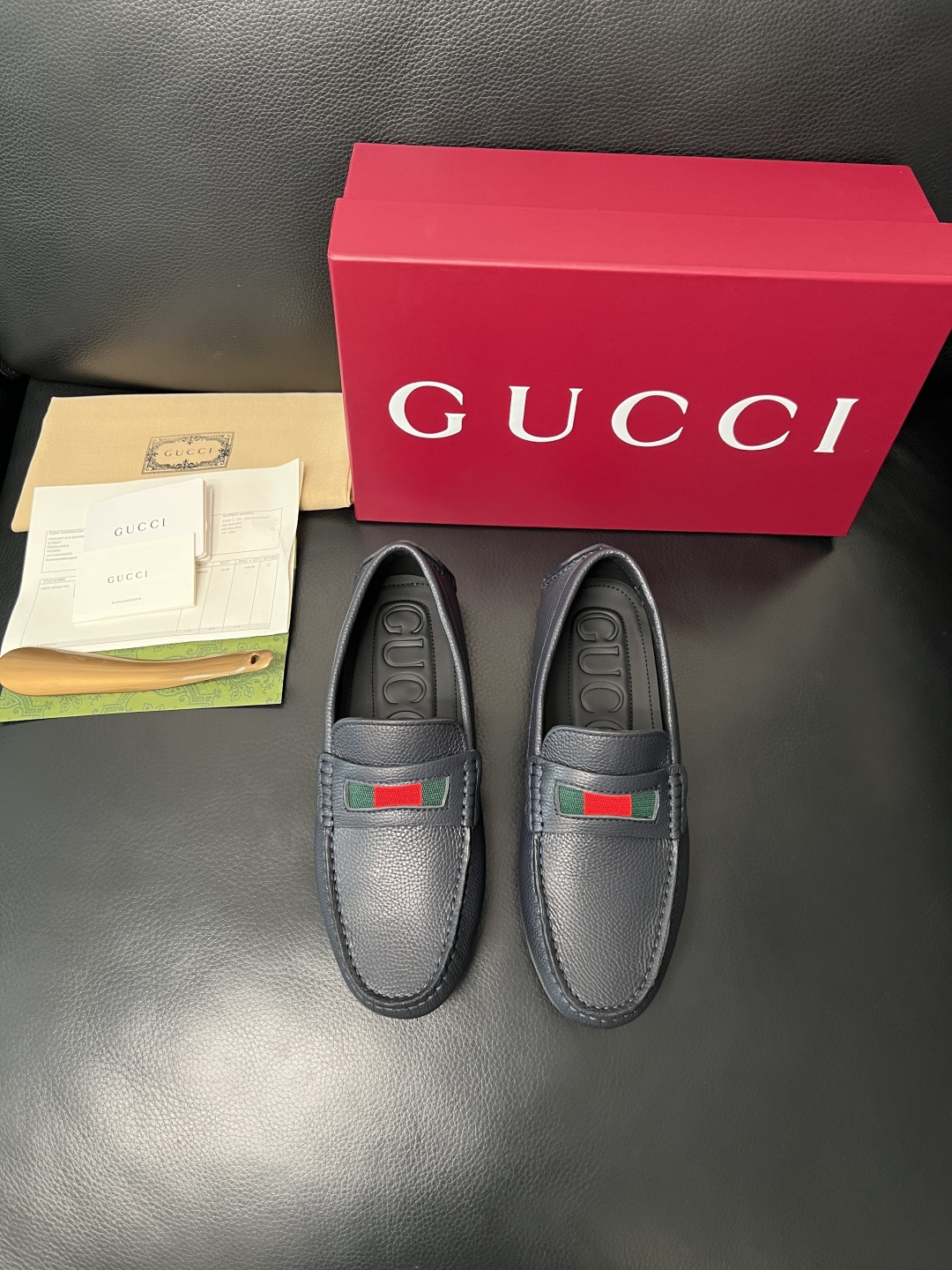 Gucci 高品质  顶级工艺品  古奇  豆豆鞋专柜经典款原厂配置，意大利进口牛皮面料，进口牛皮内里垫