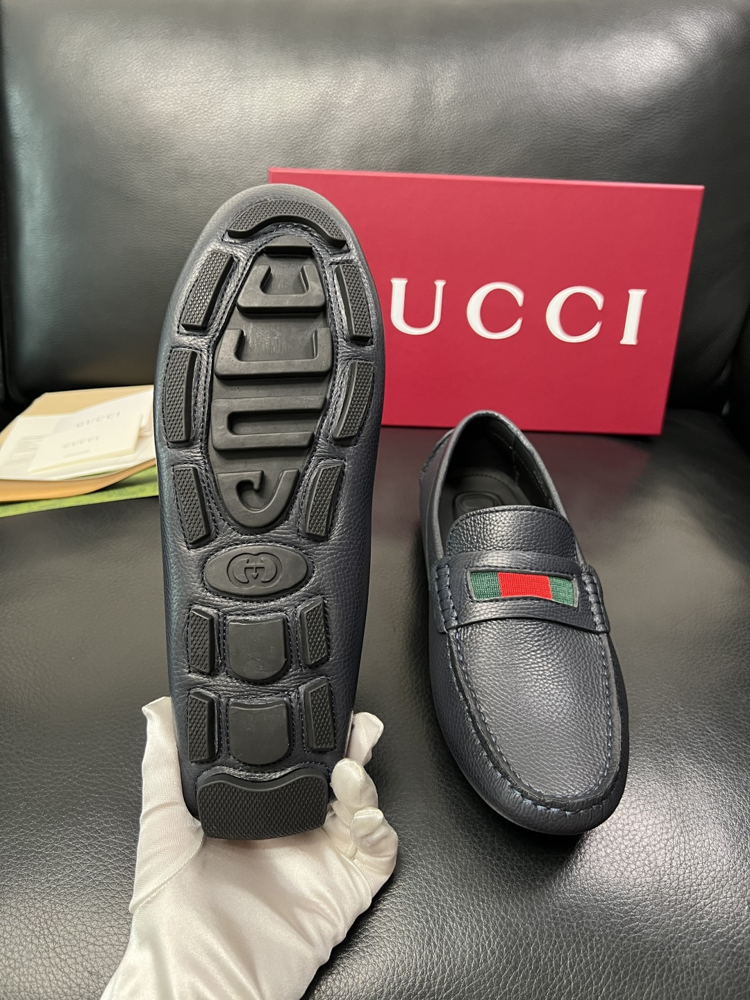 Gucci 高品质  顶级工艺品  古奇  豆豆鞋专柜经典款原厂配置，意大利进口牛皮面料，进口牛皮内里垫