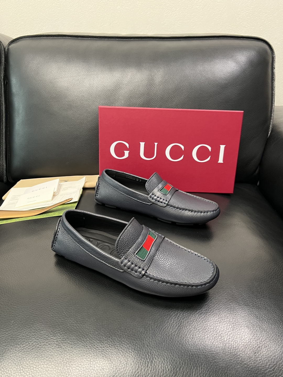 Gucci 高品质  顶级工艺品  古奇  豆豆鞋专柜经典款原厂配置，意大利进口牛皮面料，进口牛皮内里垫