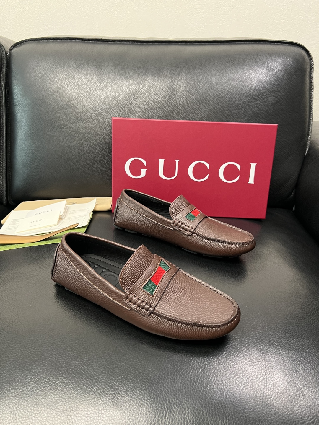 Gucci 高品质  顶级工艺品  古奇  豆豆鞋专柜经典款原厂配置，意大利进口牛皮面料，进口牛皮内里垫