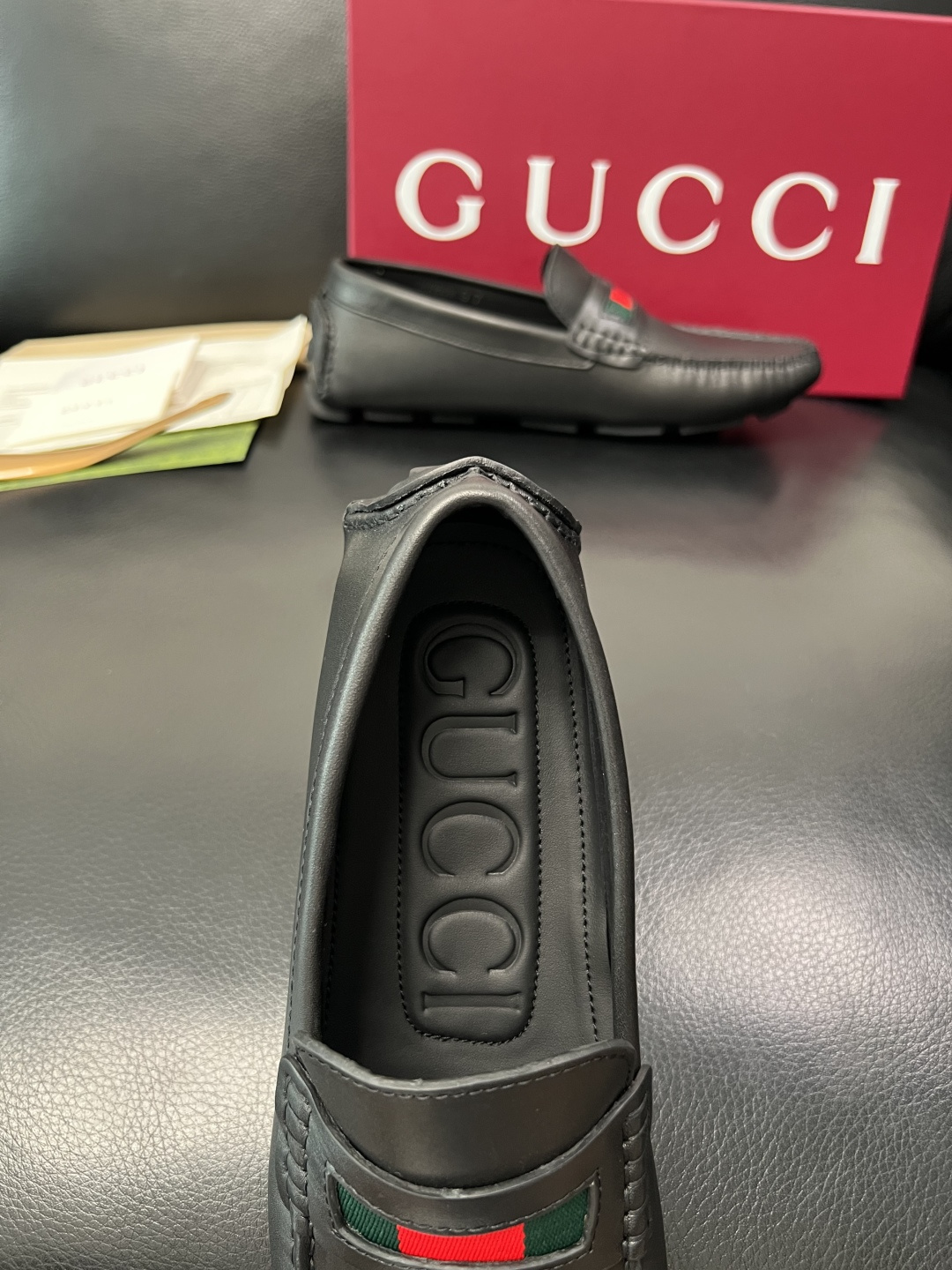 Gucci 高品质  顶级工艺品  古奇  豆豆鞋专柜经典款原厂配置，意大利进口牛皮面料，进口牛皮内里垫