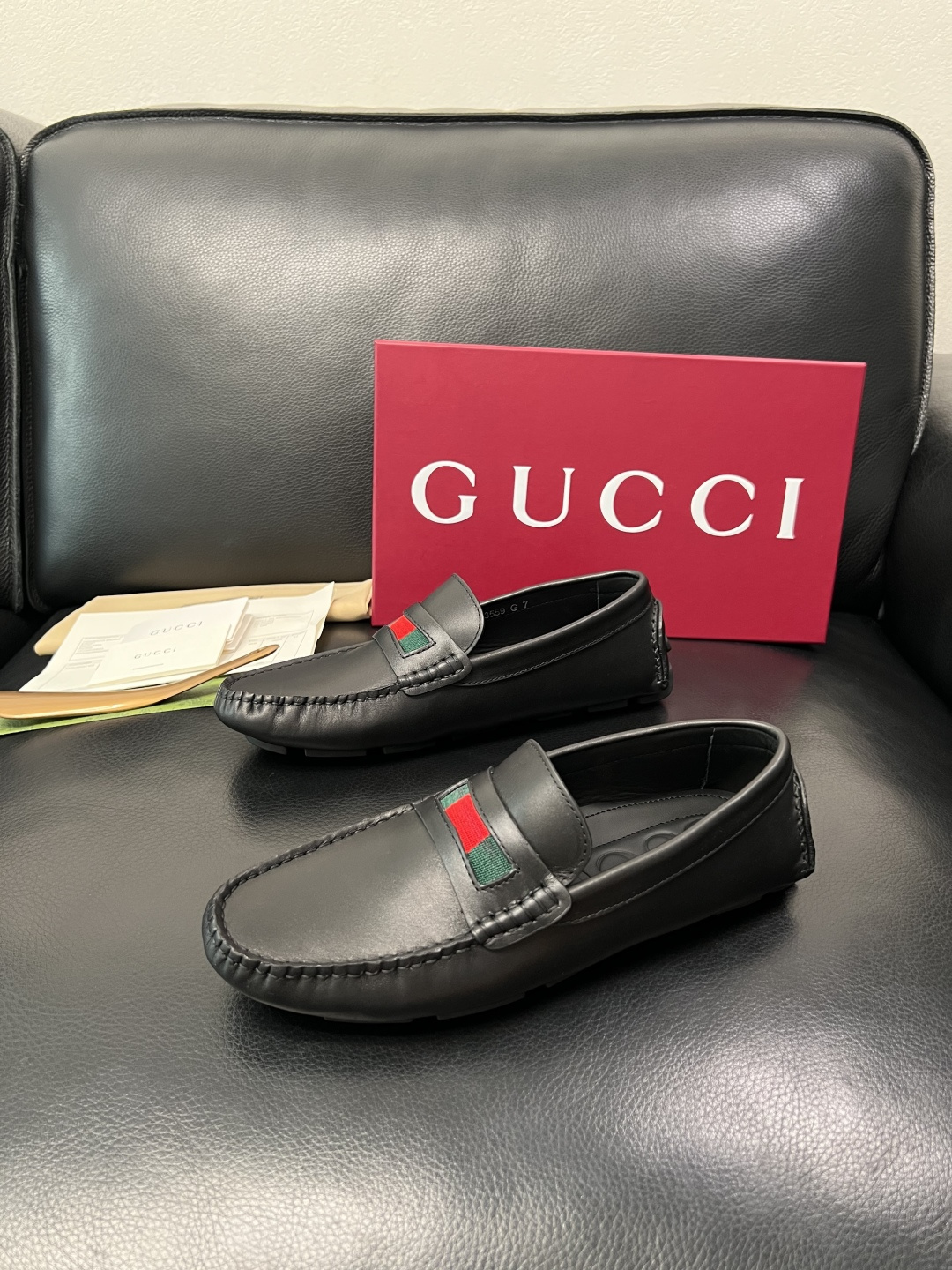 Gucci 高品质  顶级工艺品  古奇  豆豆鞋专柜经典款原厂配置，意大利进口牛皮面料，进口牛皮内里垫