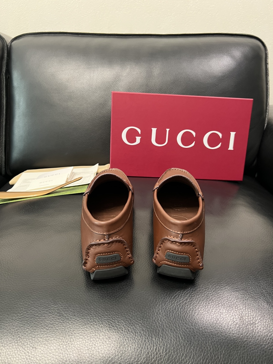Gucci 高品质  顶级工艺品  古奇  豆豆鞋专柜经典款原厂配置，意大利进口牛皮面料，进口牛皮内里垫