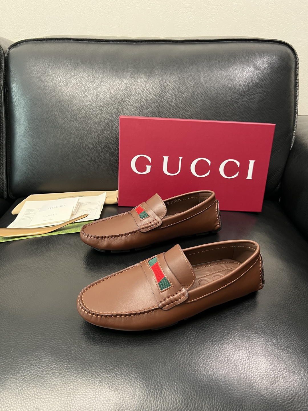 Gucci 高品质  顶级工艺品  古奇  豆豆鞋专柜经典款原厂配置，意大利进口牛皮面料，进口牛皮内里垫