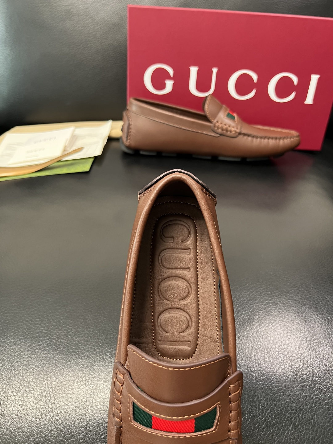 Gucci 高品质  顶级工艺品  古奇  豆豆鞋专柜经典款原厂配置，意大利进口牛皮面料，进口牛皮内里垫