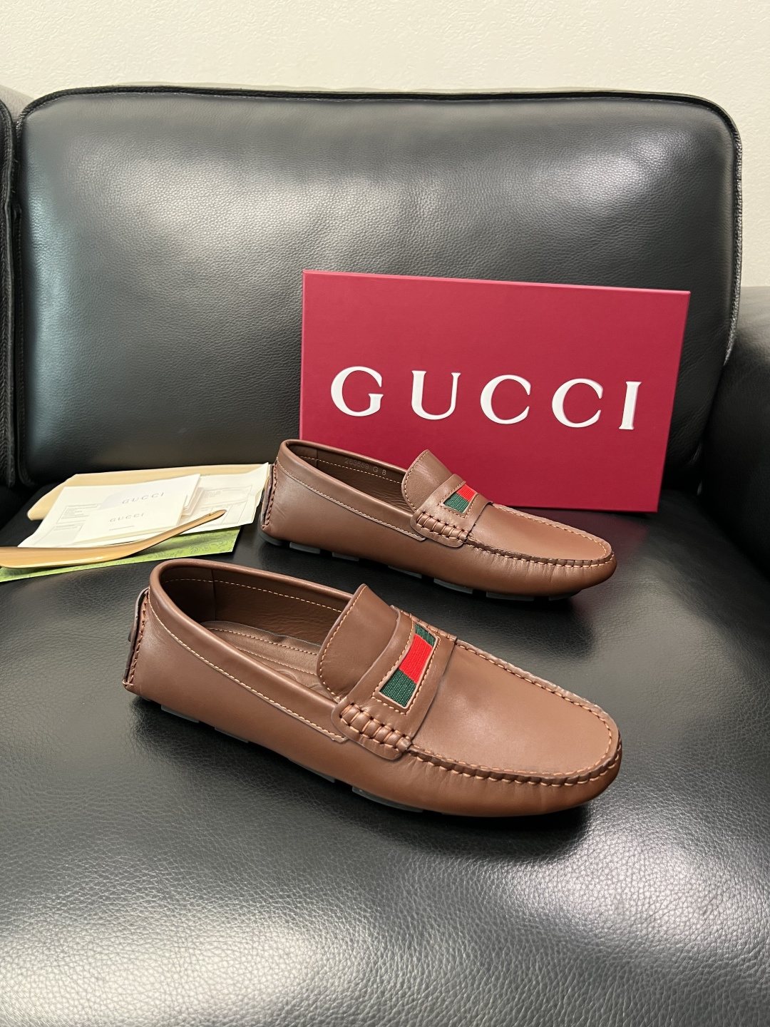 Gucci 高品质  顶级工艺品  古奇  豆豆鞋专柜经典款原厂配置，意大利进口牛皮面料，进口牛皮内里垫