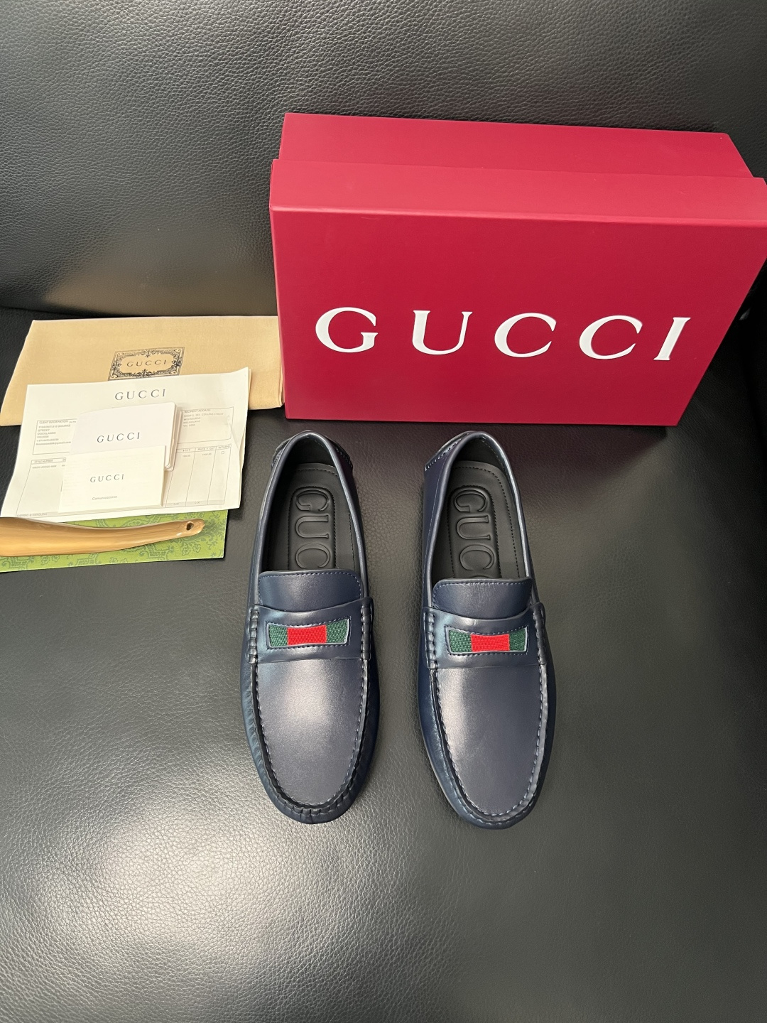 Gucci 高品质  顶级工艺品  古奇  豆豆鞋专柜经典款原厂配置，意大利进口牛皮面料，进口牛皮内里垫