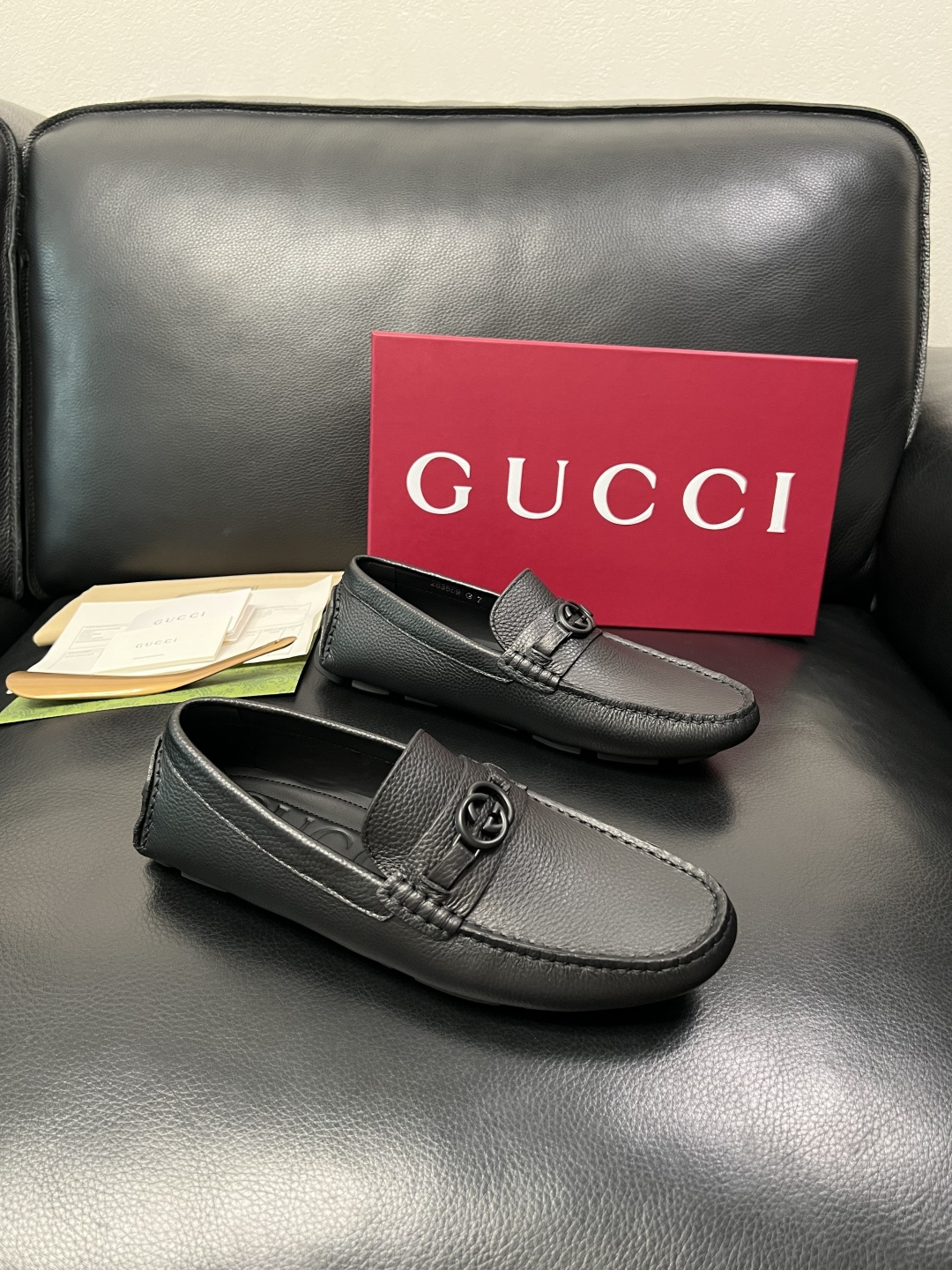 Gucci 高品质  顶级工艺品  古奇  豆豆鞋专柜经典款原厂配置，意大利进口牛皮面料，进口牛皮内里垫