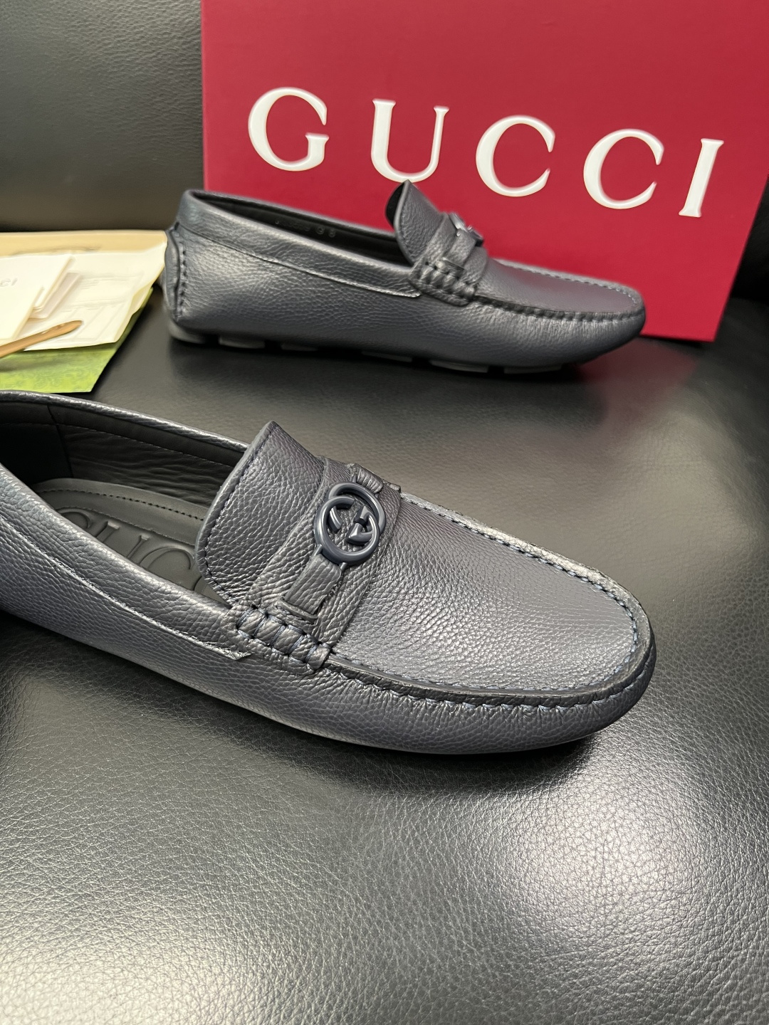 Gucci 高品质  顶级工艺品  古奇  豆豆鞋专柜经典款原厂配置，意大利进口牛皮面料，进口牛皮内里垫