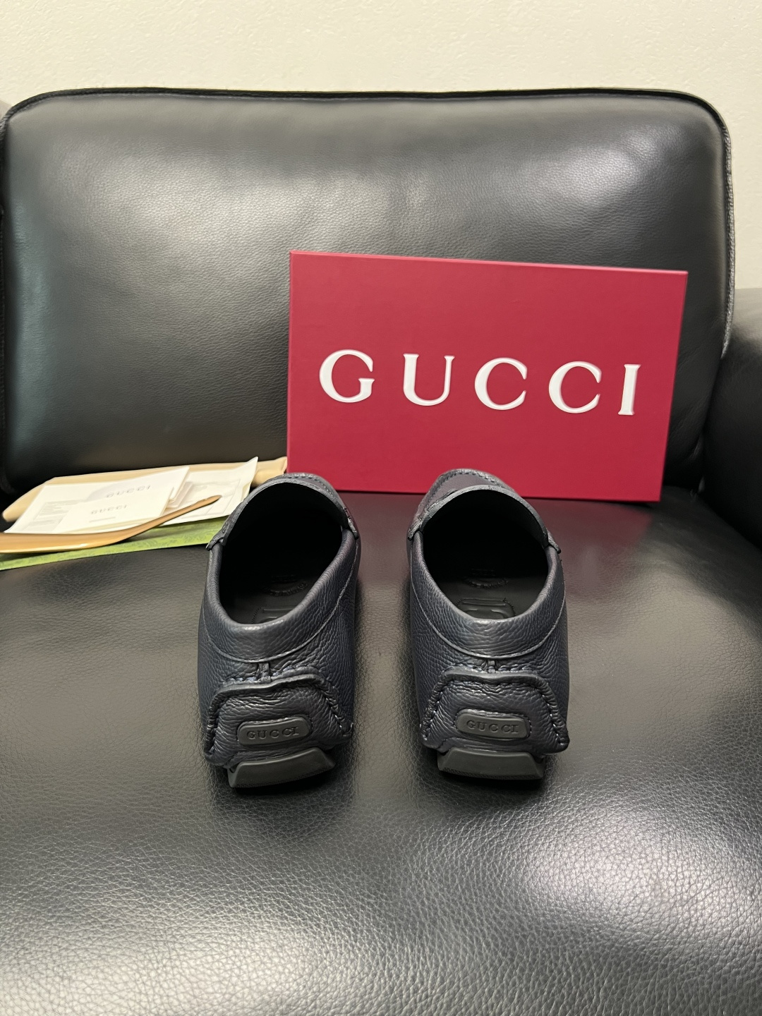 Gucci 高品质  顶级工艺品  古奇  豆豆鞋专柜经典款原厂配置，意大利进口牛皮面料，进口牛皮内里垫