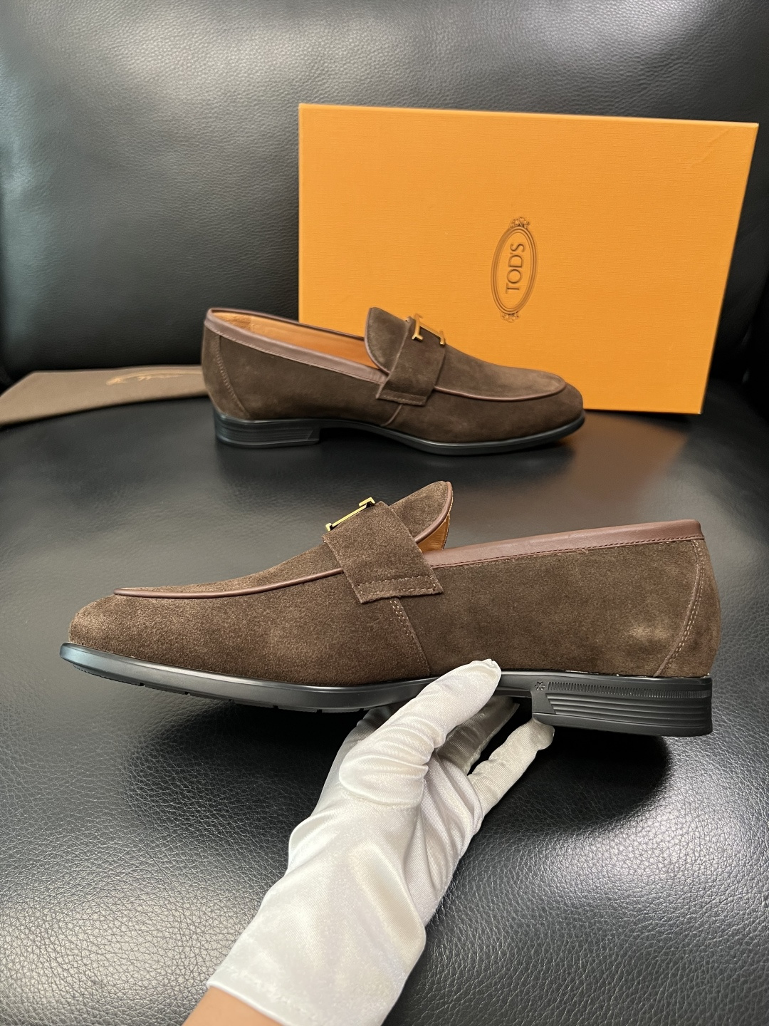 Tods  高品质  顶级工艺品  托德斯  皮鞋专柜新款，原厂配置意大利进口牛皮面料，高品质复杂拼接工