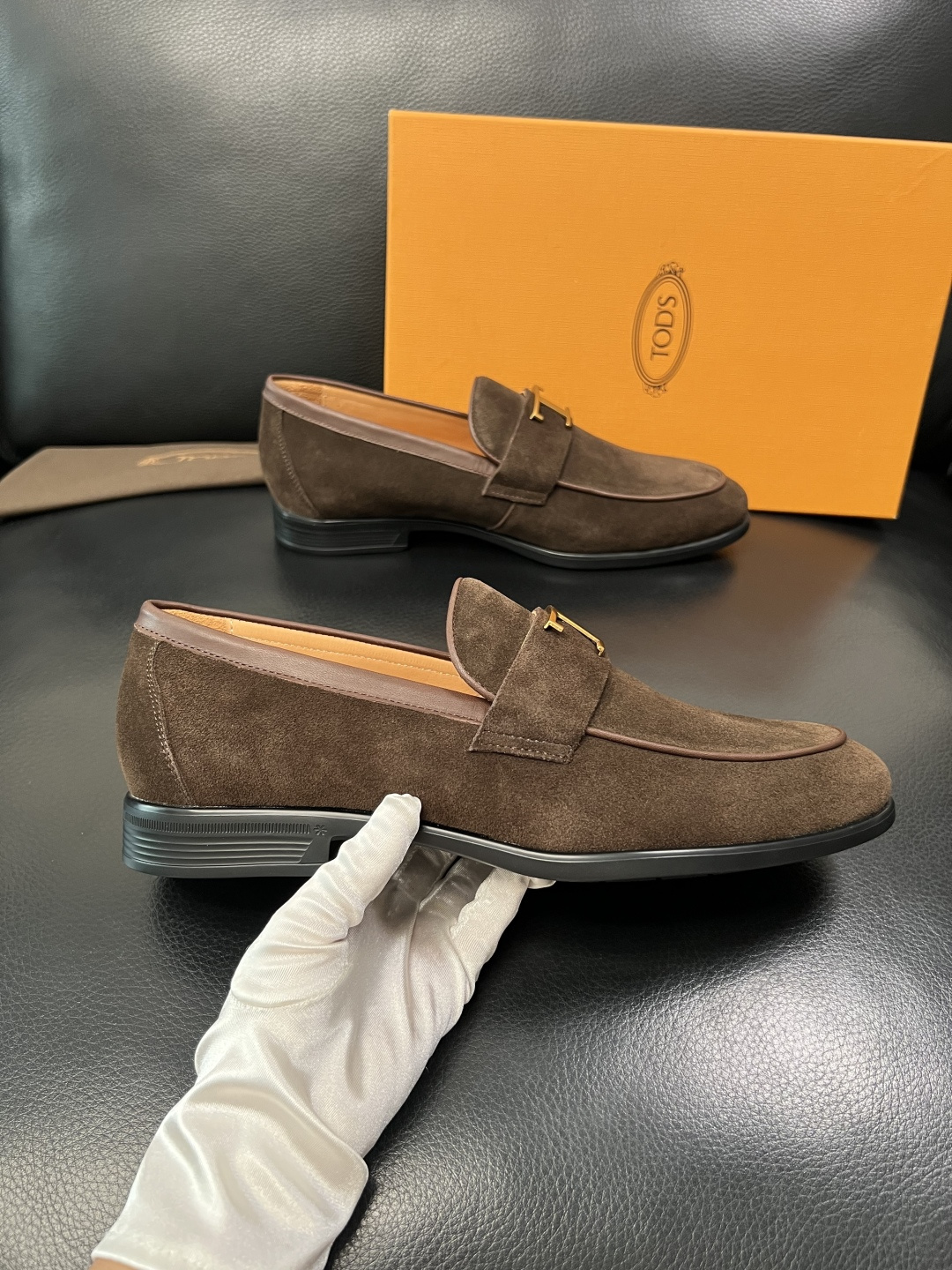 Tods  高品质  顶级工艺品  托德斯  皮鞋专柜新款，原厂配置意大利进口牛皮面料，高品质复杂拼接工