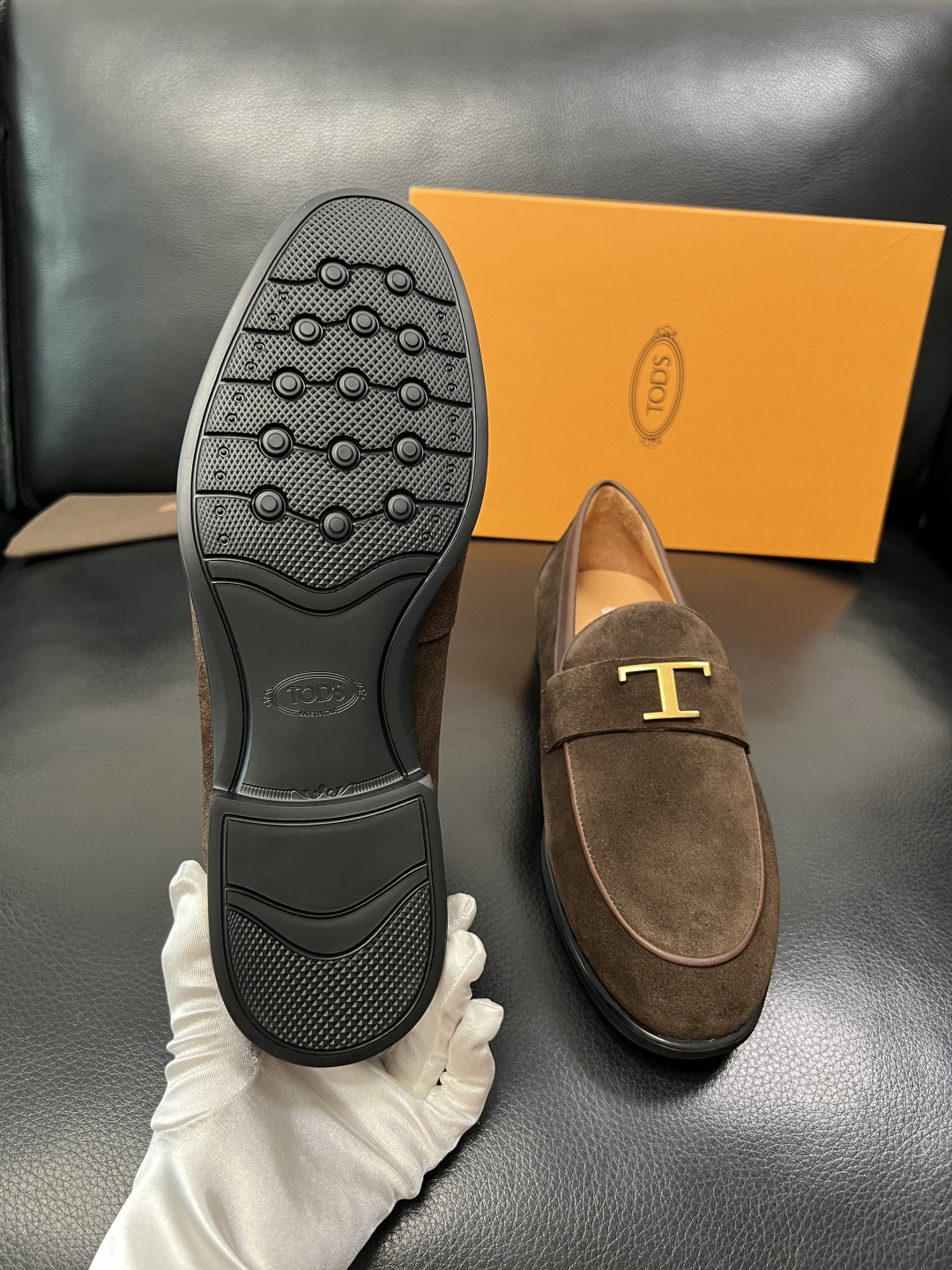Tods  高品质  顶级工艺品  托德斯  皮鞋专柜新款，原厂配置意大利进口牛皮面料，高品质复杂拼接工